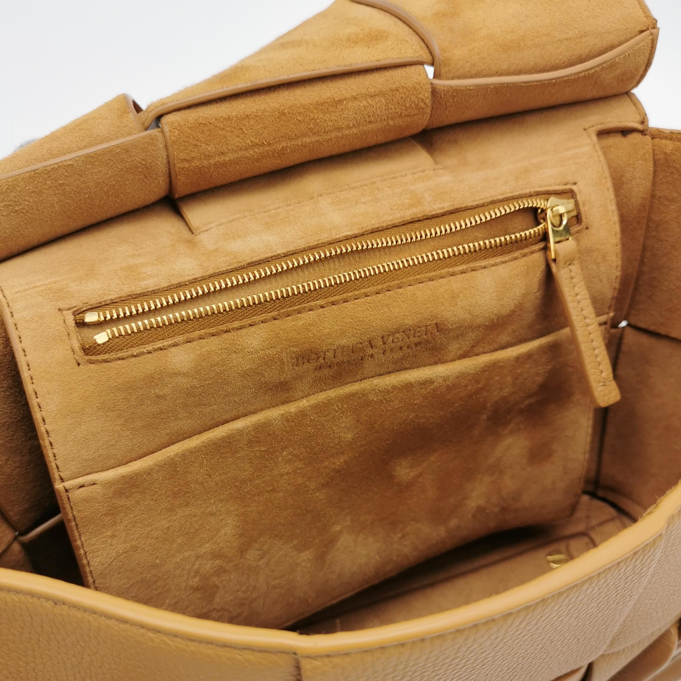 Bottega Veneta Bottega Veneta Women os Shoulder Bags Size ONE SIZE - 8 Thumbnail