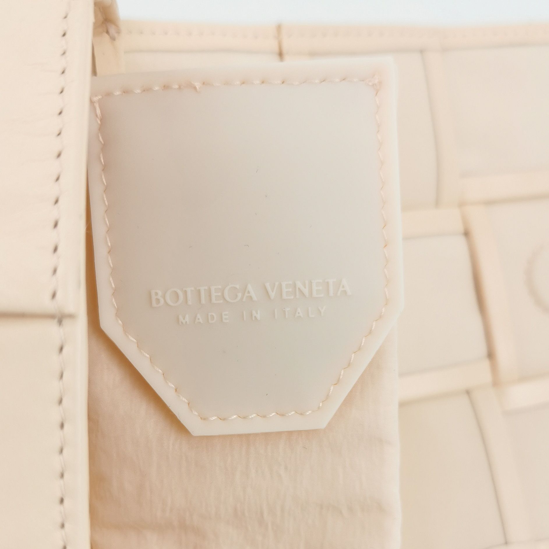 Bottega Veneta Bottega Veneta Women os Crossbody Bags Size ONE SIZE - 8 Thumbnail