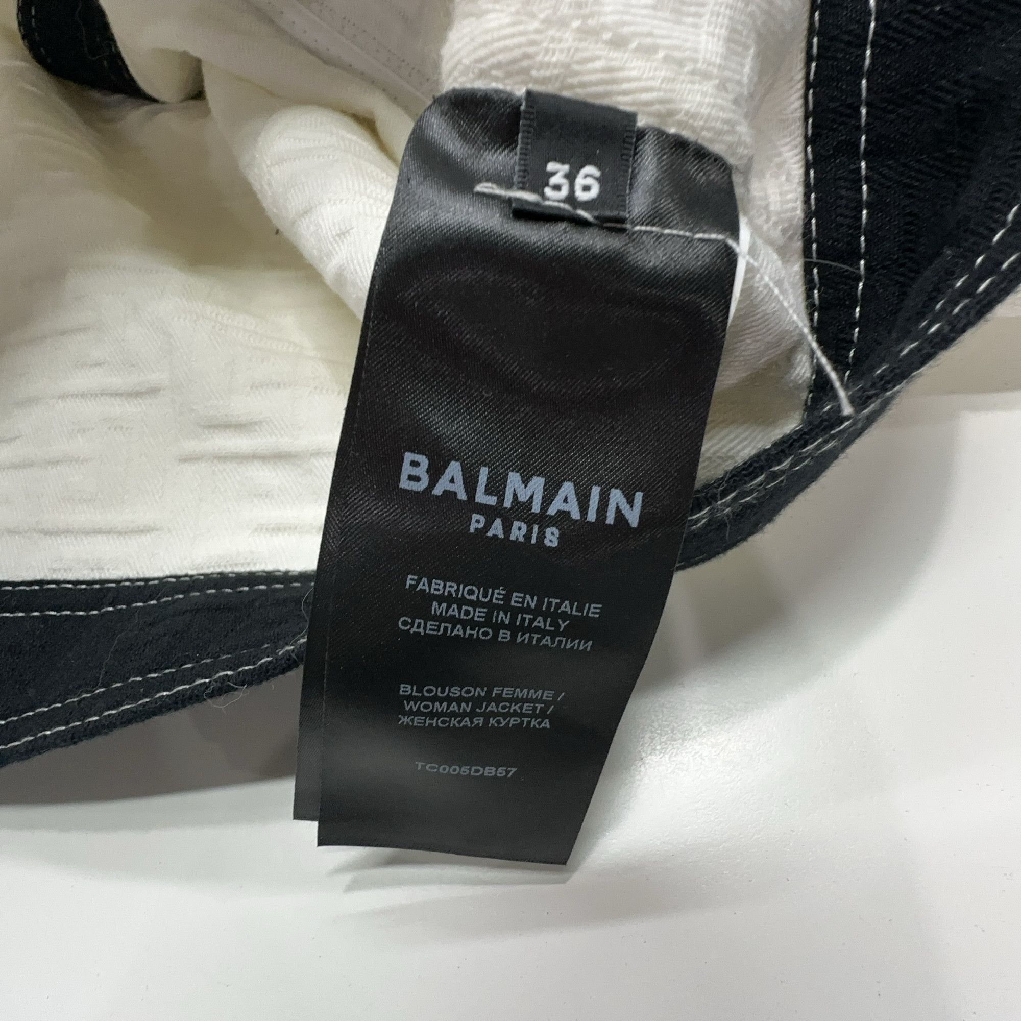 Balmain Balmain Monogram Embossed Jacket Size 36 Size XS / US 0-2 / IT 36-38 - 3 Thumbnail