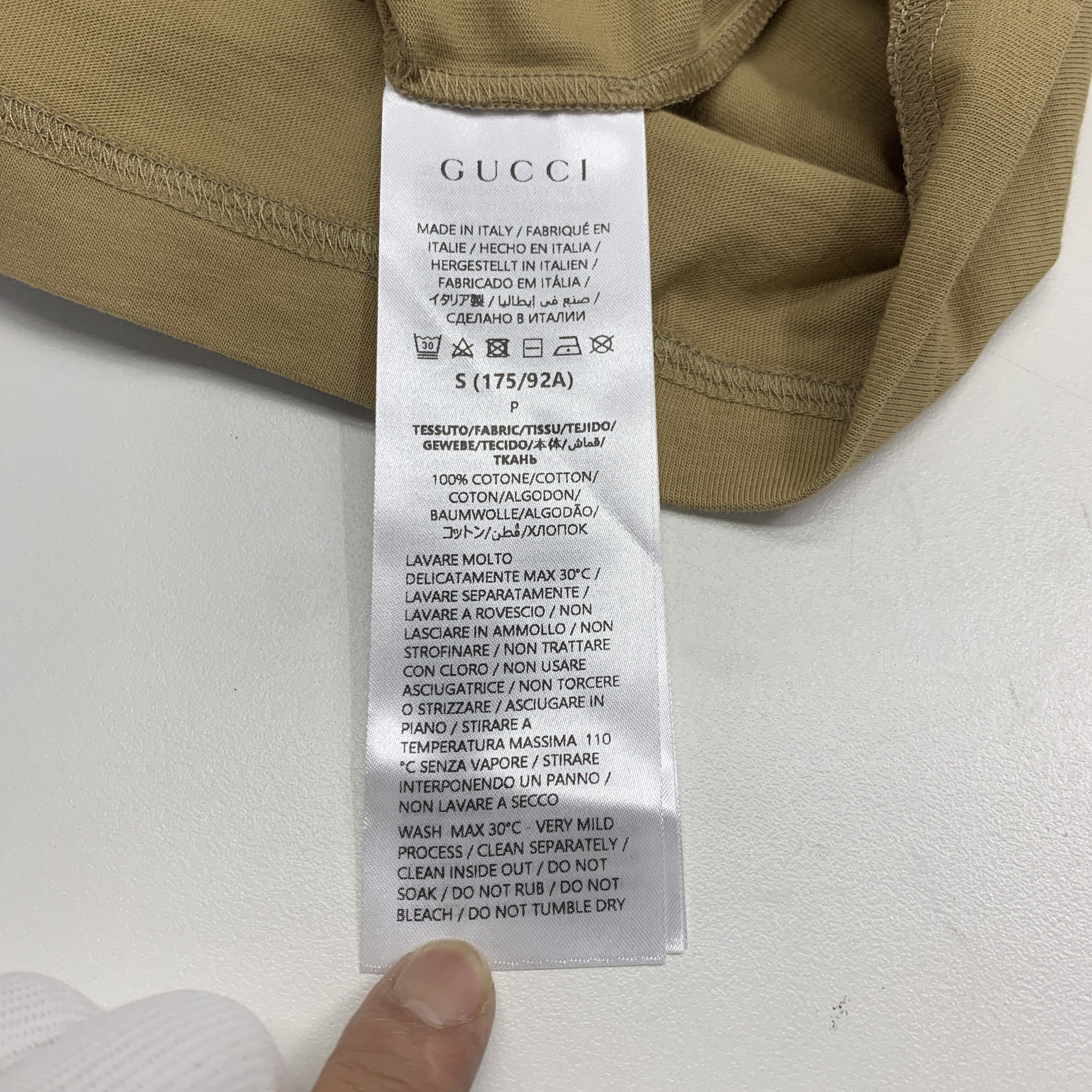 Gucci Gucci Logo Print T-Shirt Size S Size US S / EU 44-46 / 1 - 5 Thumbnail