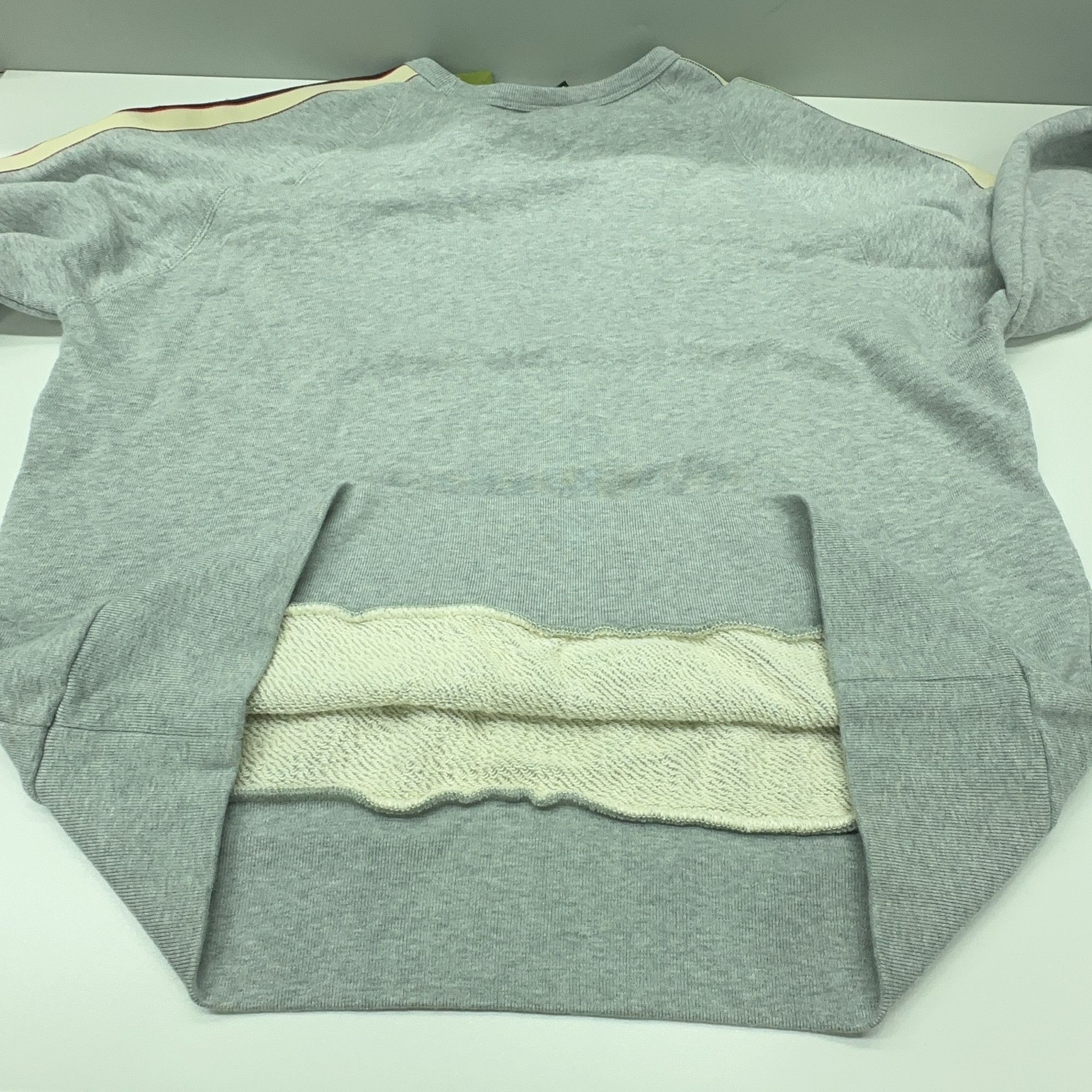 Gucci Gucci Logo Stripe Sweatshirt Size M Size US M / EU 48-50 / 2 - 9 Thumbnail