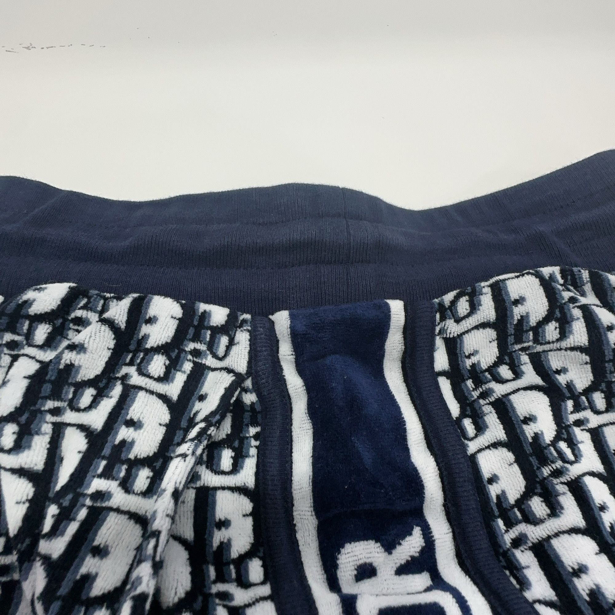 Dior Dior Oblique Logo Print Shorts Size XS Size US 28 / EU 44 - 10 Thumbnail