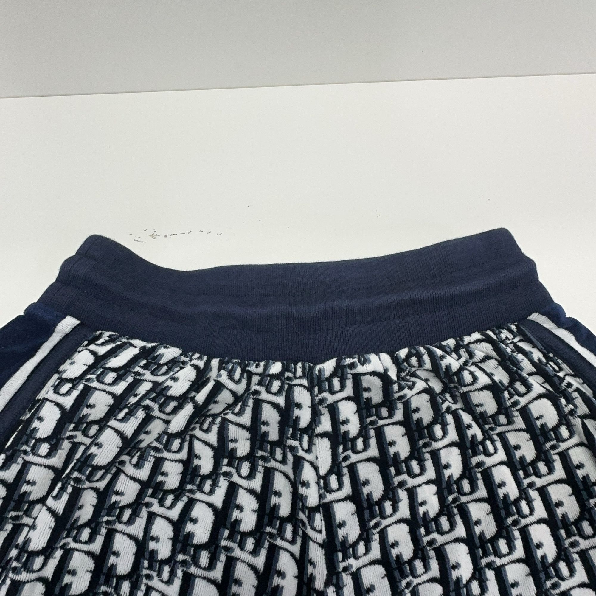 Dior Dior Oblique Logo Print Shorts Size XS Size US 28 / EU 44 - 9 Thumbnail