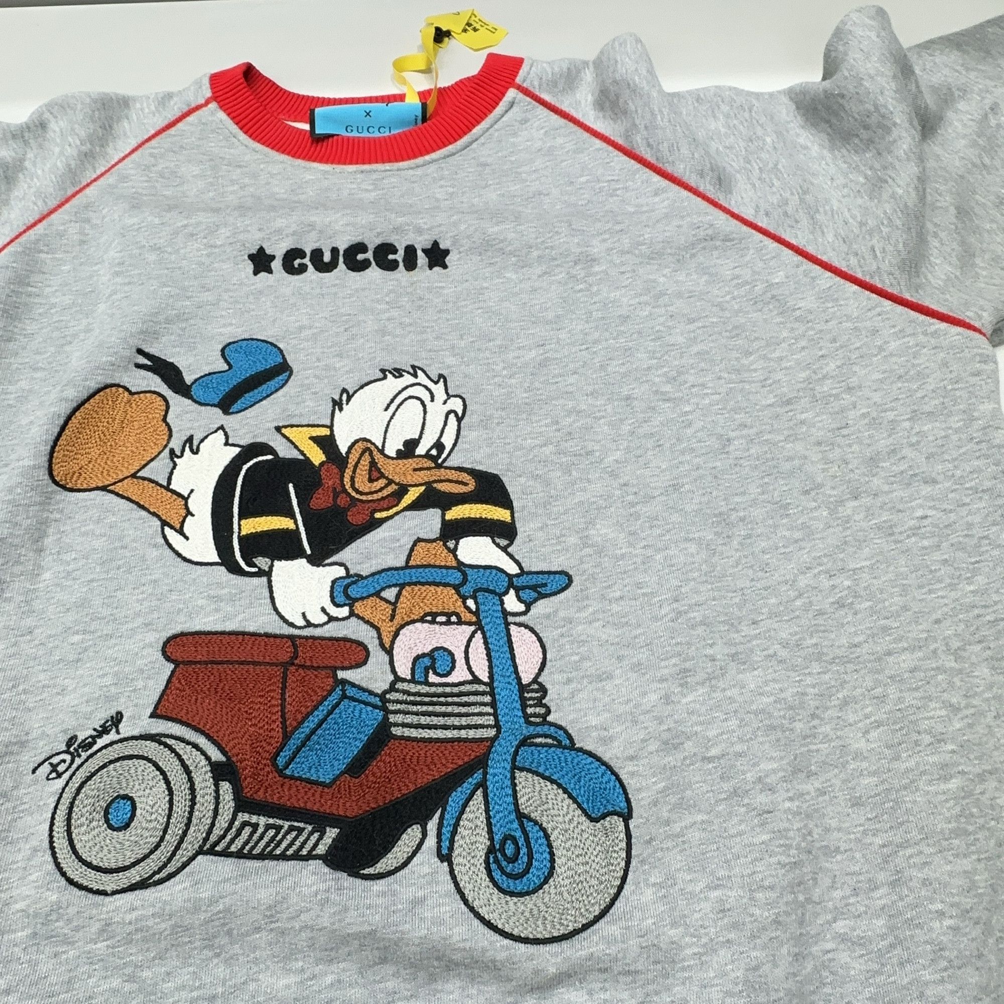 Gucci Gucci x Disney Donald Duck Sweatshirt Size M Size US M / EU 48-50 / 2 - 8 Thumbnail