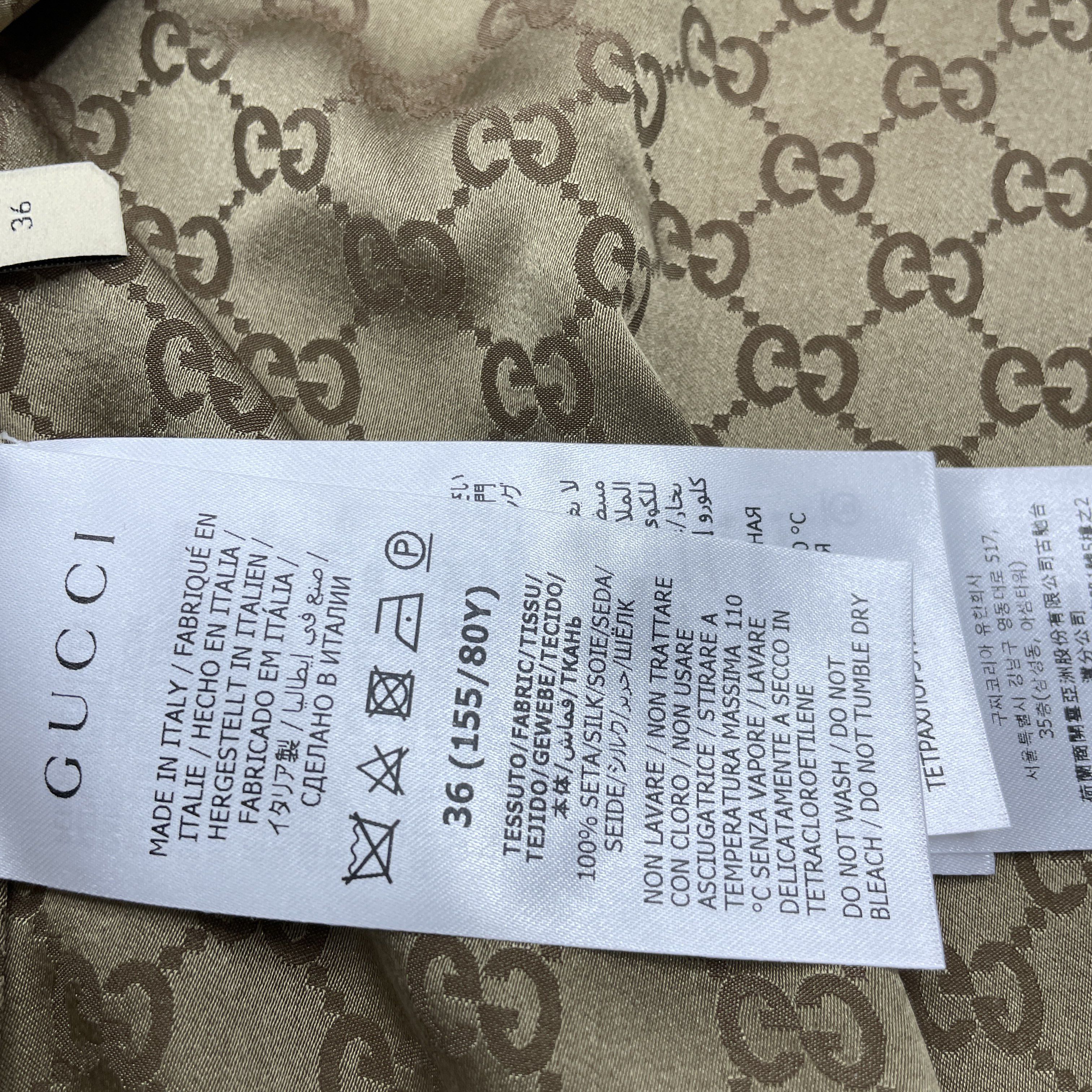 Gucci Gucci Monogram Silk Button Up Shirt Size 36 Size XS / US 0-2 / IT 36-38 - 4 Thumbnail