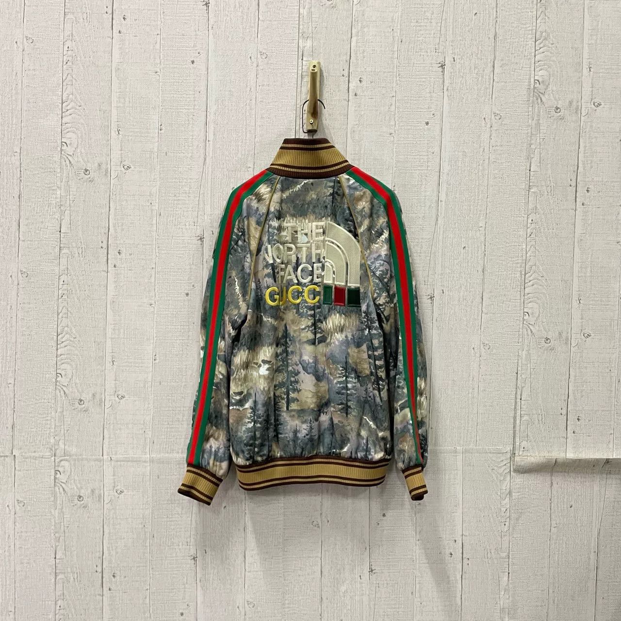 Gucci Gucci x The North Face Landscape Jacket Size XS Size US XS / EU 42 / 0 - 3 Thumbnail