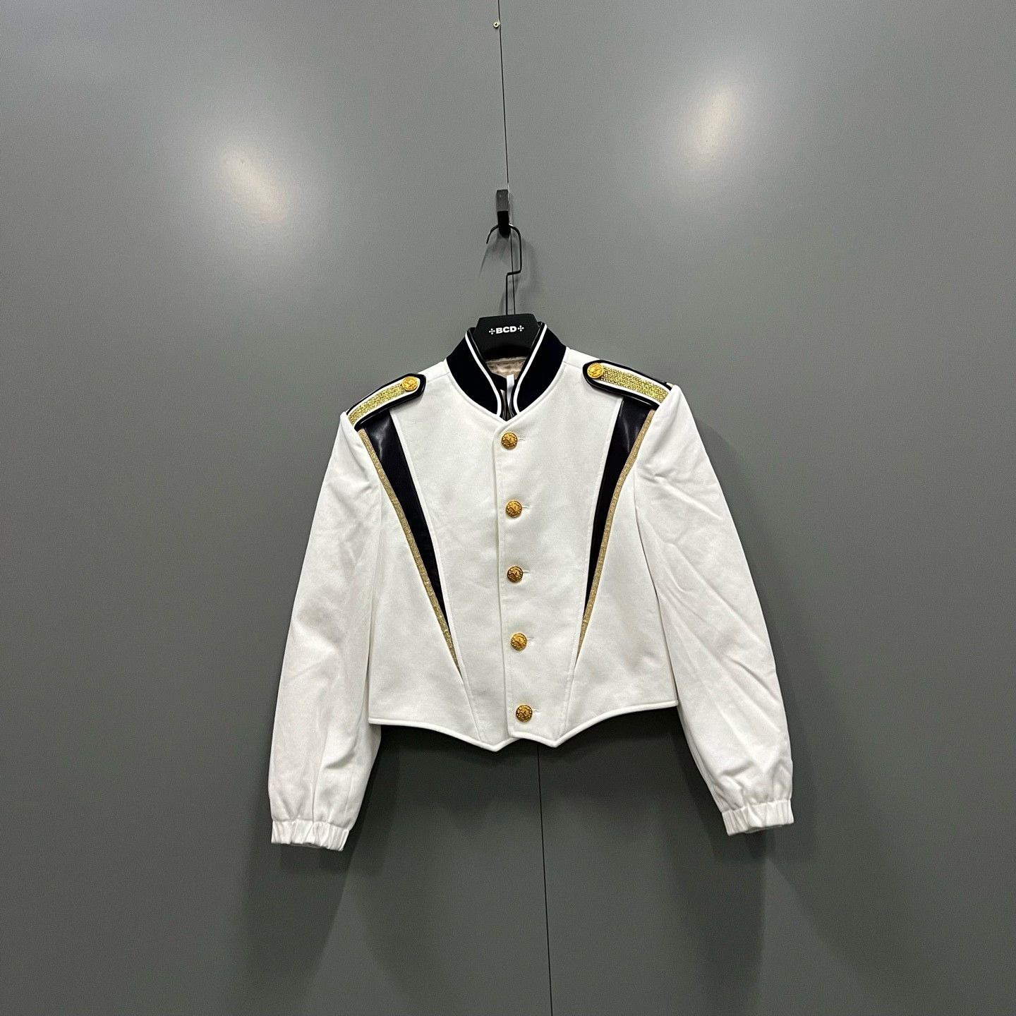 Louis Vuitton Louis Vuitton Contrast Trim Jacket Size 34 Size XS / US 0-2 / IT 36-38 - 2 Thumbnail