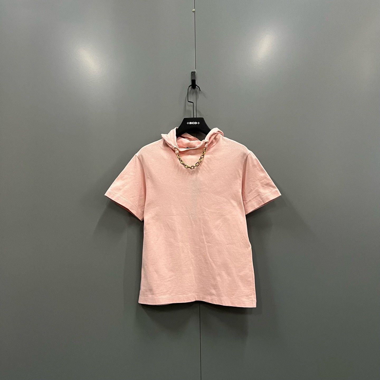 Louis Vuitton Louis Vuitton Pink Chain Hoodie T-Shirt Size M Size US M / EU 48-50 / 2 - 2 Thumbnail