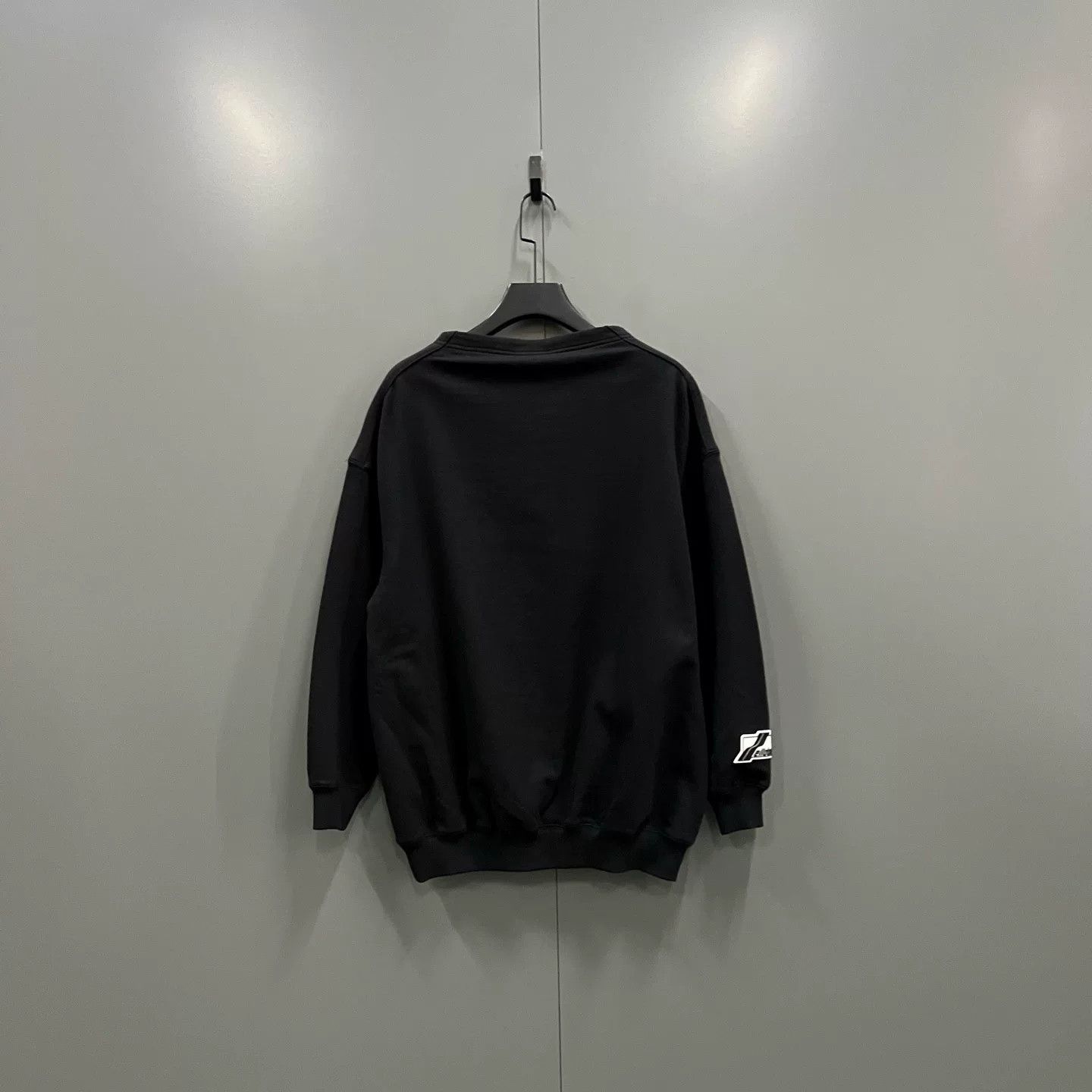 WE11DONE We11done Studded Logo Sweatshirt XS Size US XS / EU 42 / 0 - 3 Thumbnail