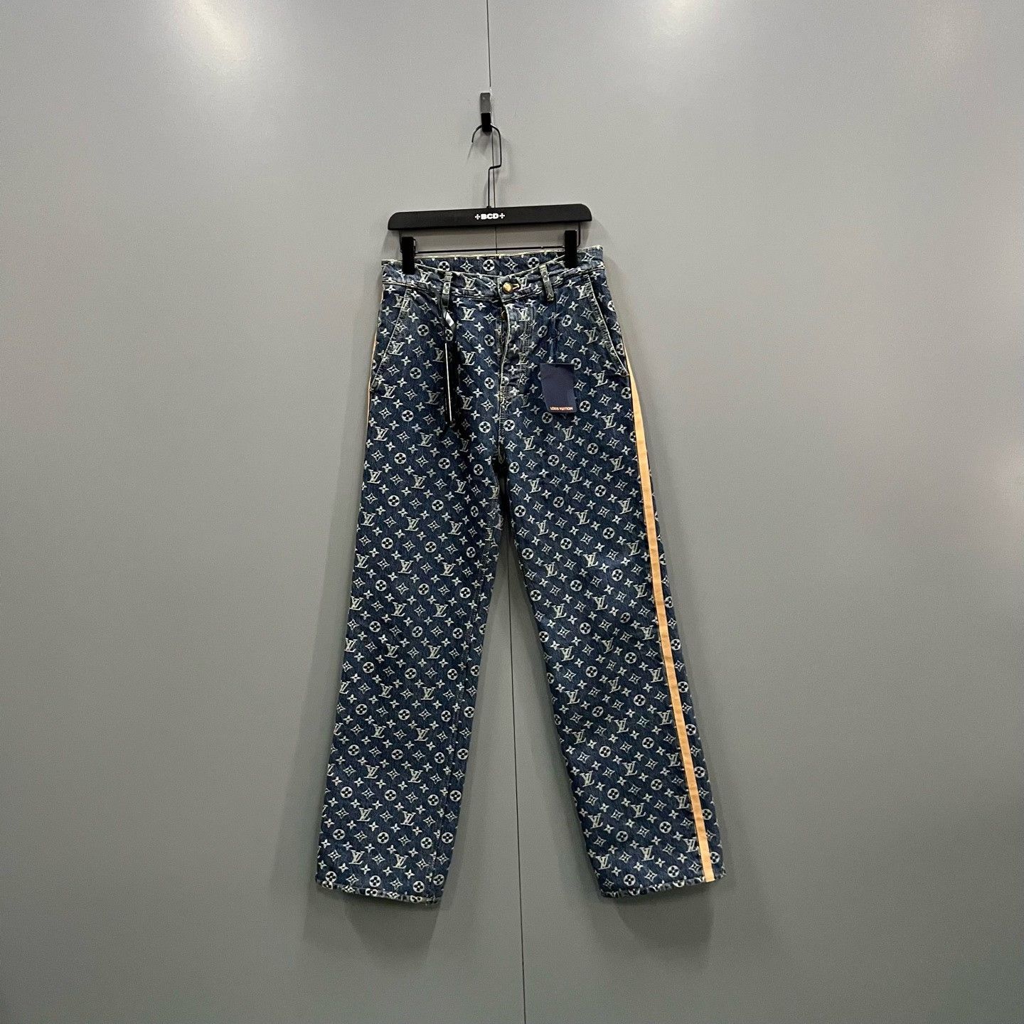 Louis Vuitton Louis Vuitton Monogram Denim Jeans US 27 Size US 27 - 2 Thumbnail