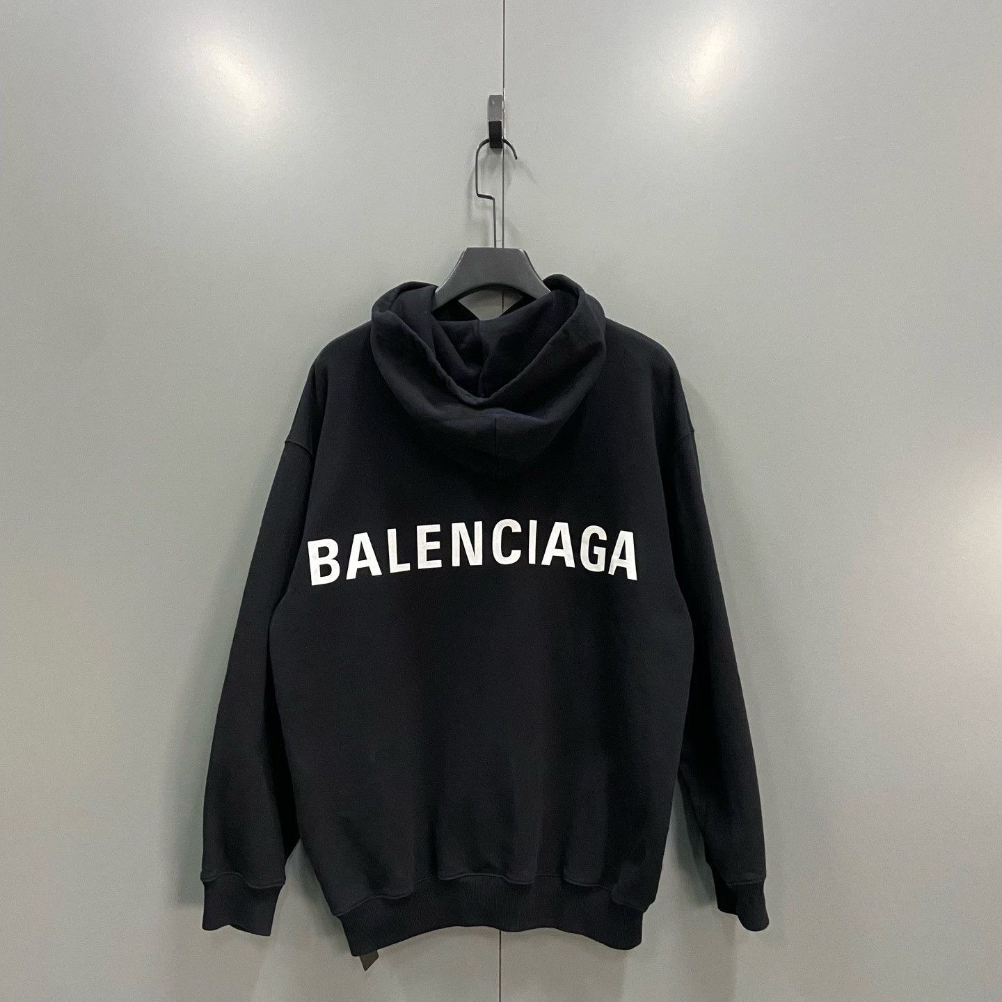 Balenciaga Balenciaga Back Logo Hoodie Size XS Size US XS / EU 42 / 0 - 3 Thumbnail