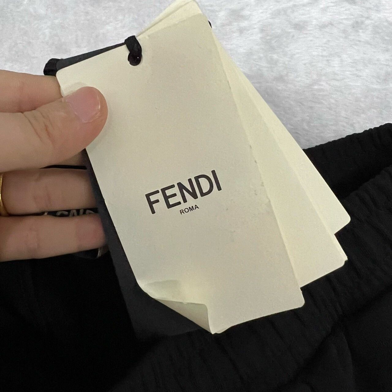 Fendi Fendi FF Trim Drawstring Shorts Size 36 Size US 36 / EU 52 - 5 Thumbnail