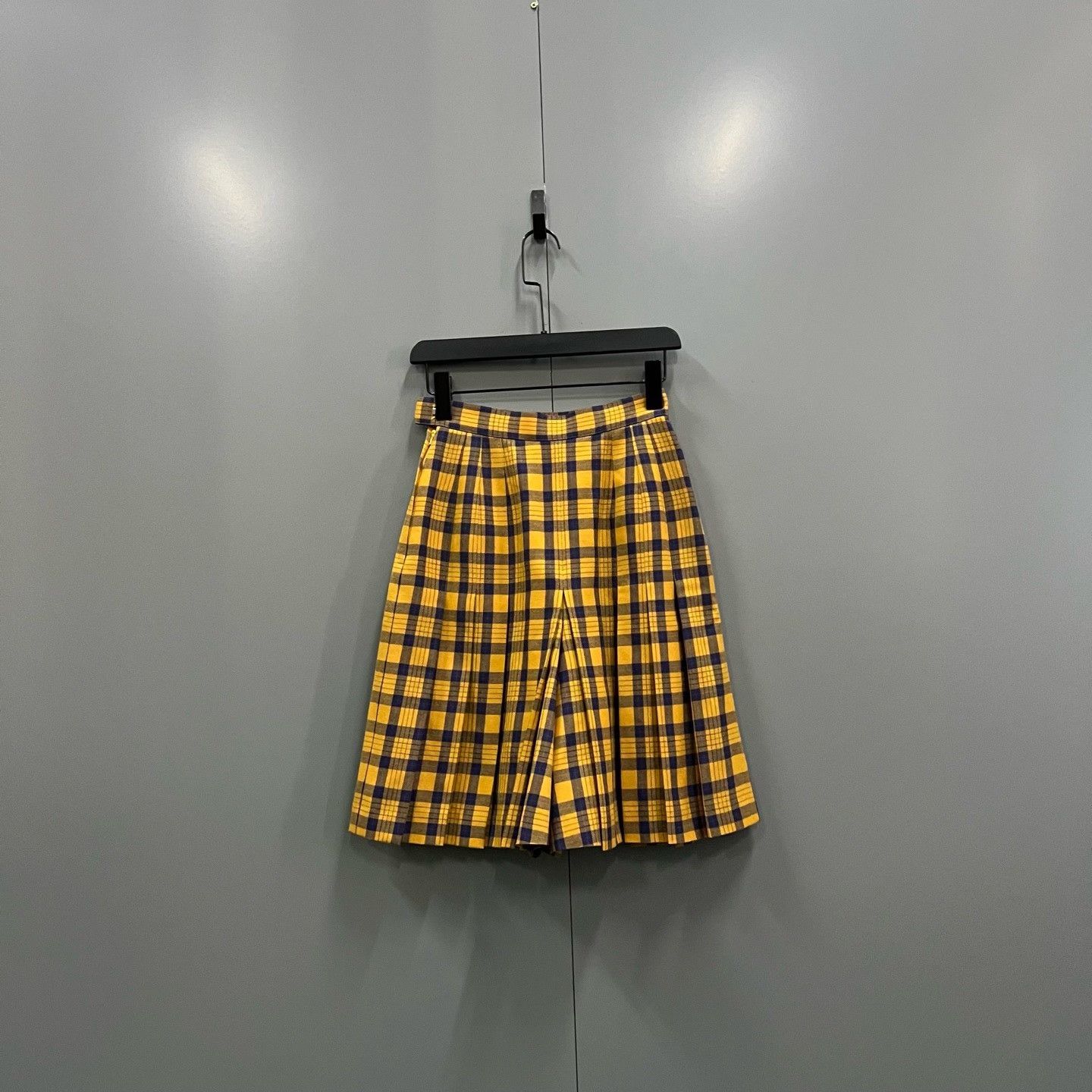 Christian Dior Monsieur Dior Sports Plaid Pleated Skirt Size S Size 28" / US 6 / IT 42 - 3 Thumbnail