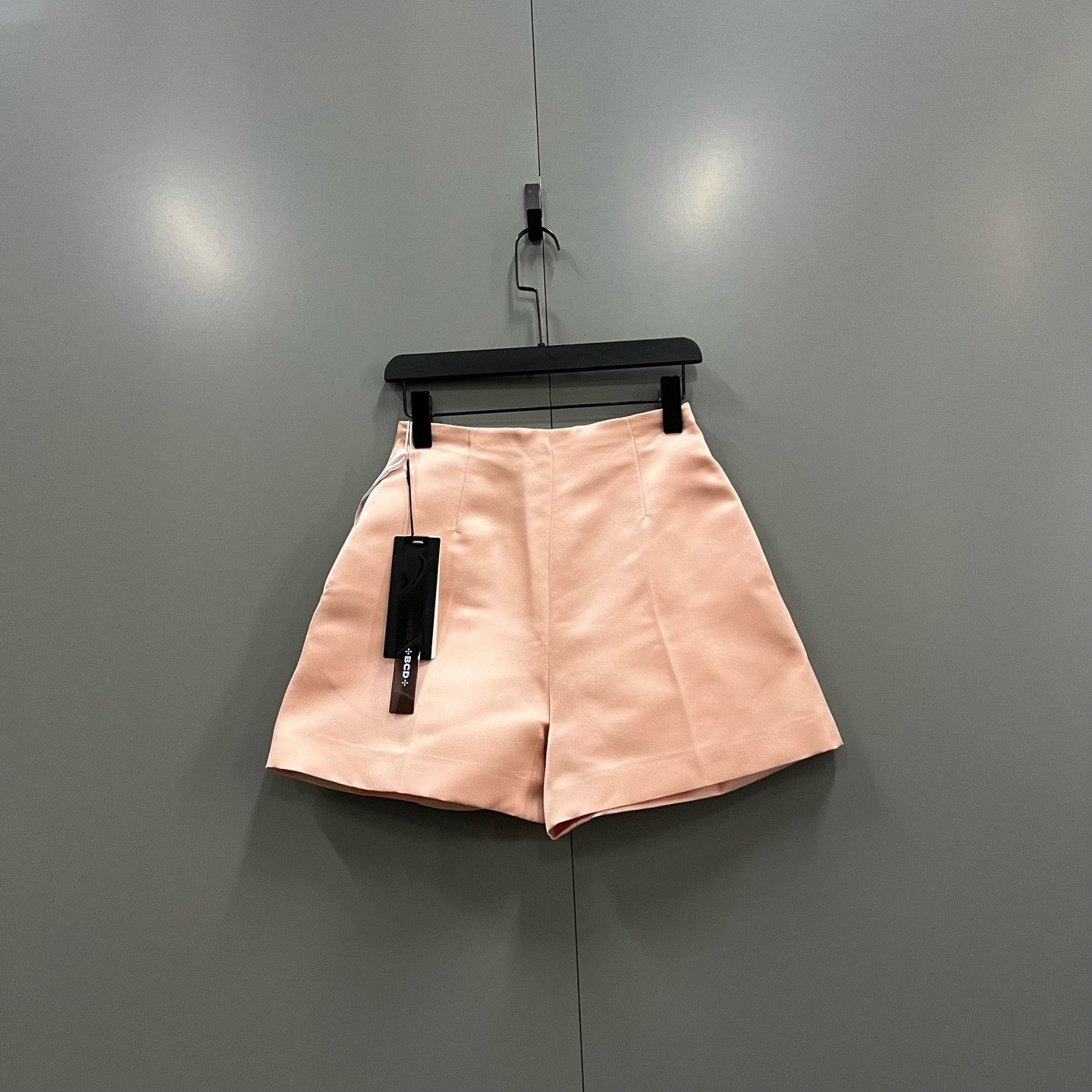 Fendi Fendi Silk Shorts Size IT 38 Size 26" / US 2 / IT 38 - 3 Thumbnail