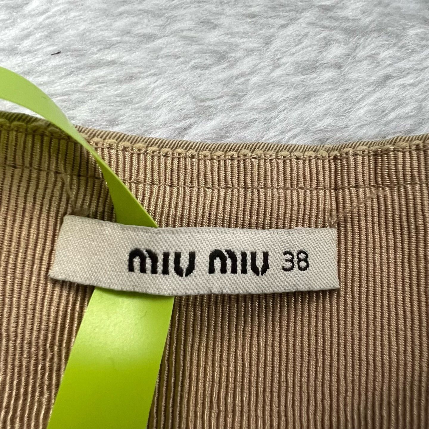 Miu Miu Miu Miu Khaki Cotton Blend Shorts Size 38 Size 26" / US 2 / IT 38 - 4 Thumbnail