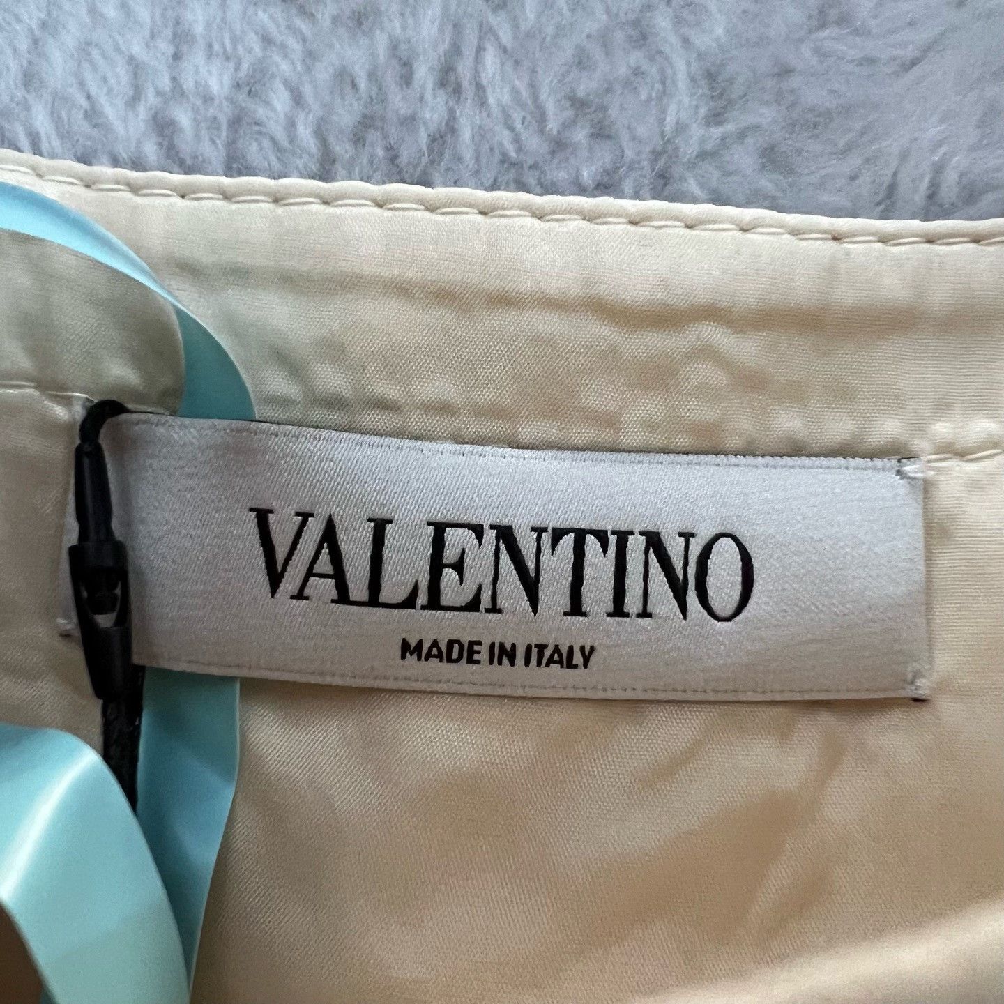 Valentino Valentino Scalloped Shorts Size 38 Size 26" / US 2 / IT 38 - 4 Thumbnail