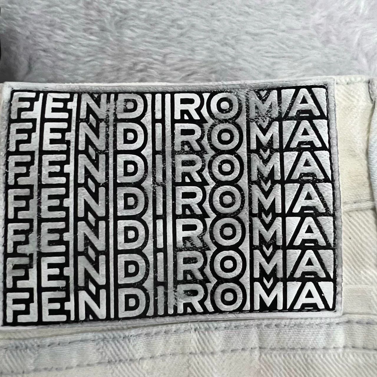 Fendi Fendi x Marc Jacobs Logo Jeans Size 34 Size US 34 / EU 50 - 9 Thumbnail