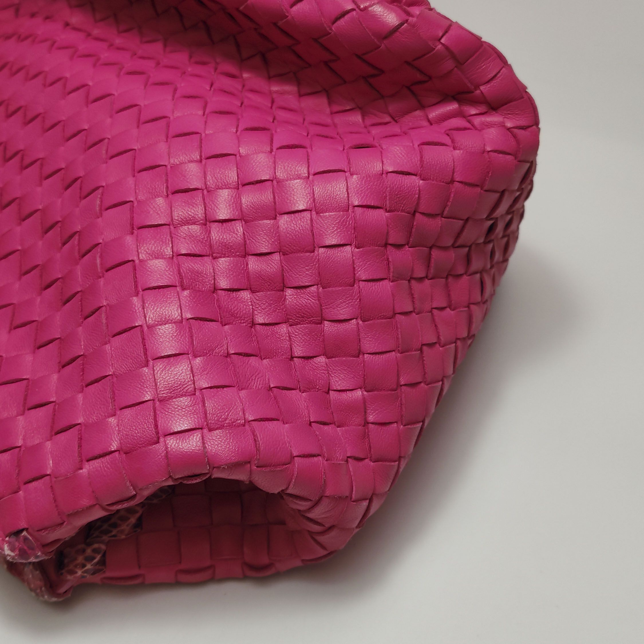 Bottega Veneta Bottega Veneta Women os Tote Bags Size ONE SIZE - 19 Thumbnail