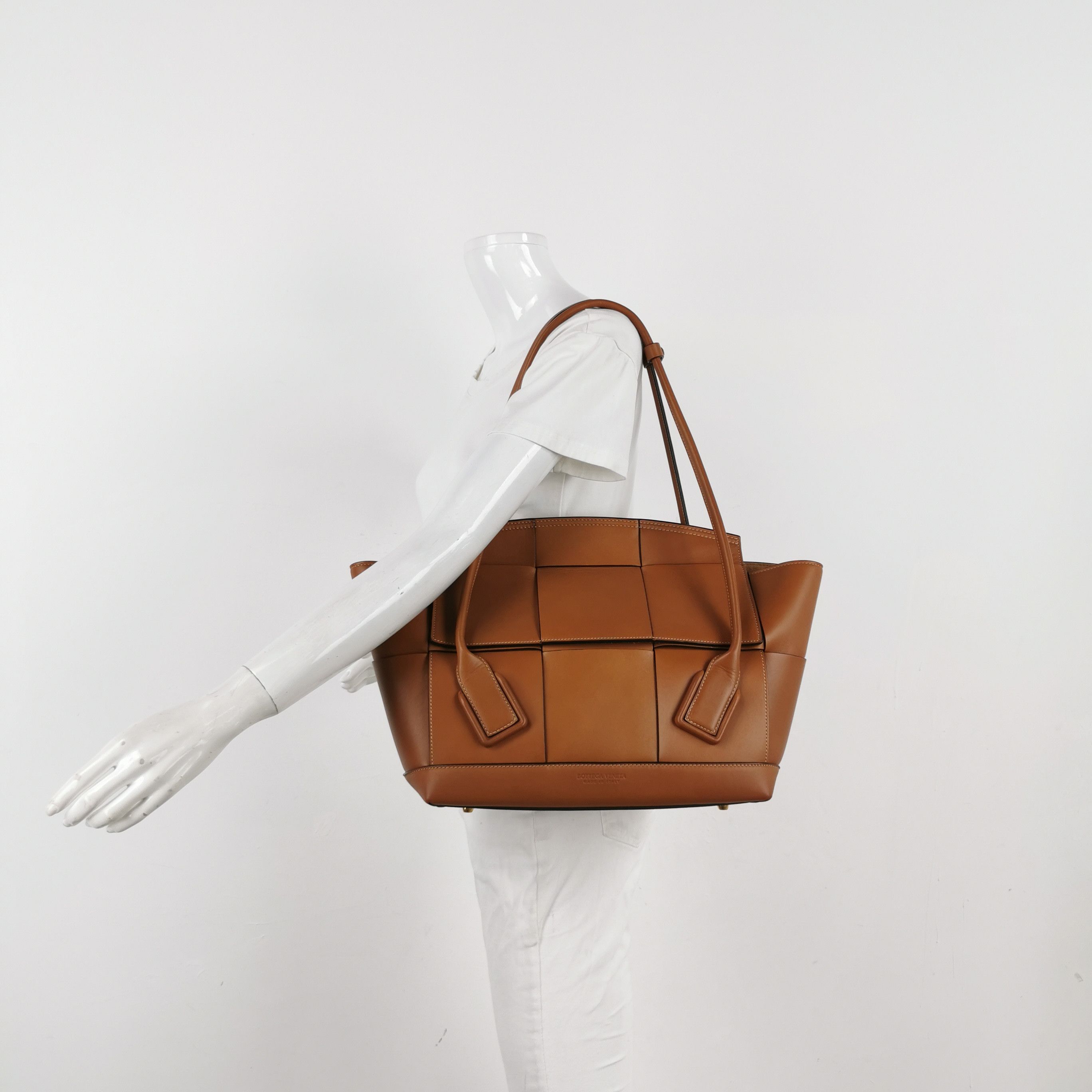 Bottega Veneta Bottega Veneta Women os Shoulder Bags Size ONE SIZE - 2 Thumbnail