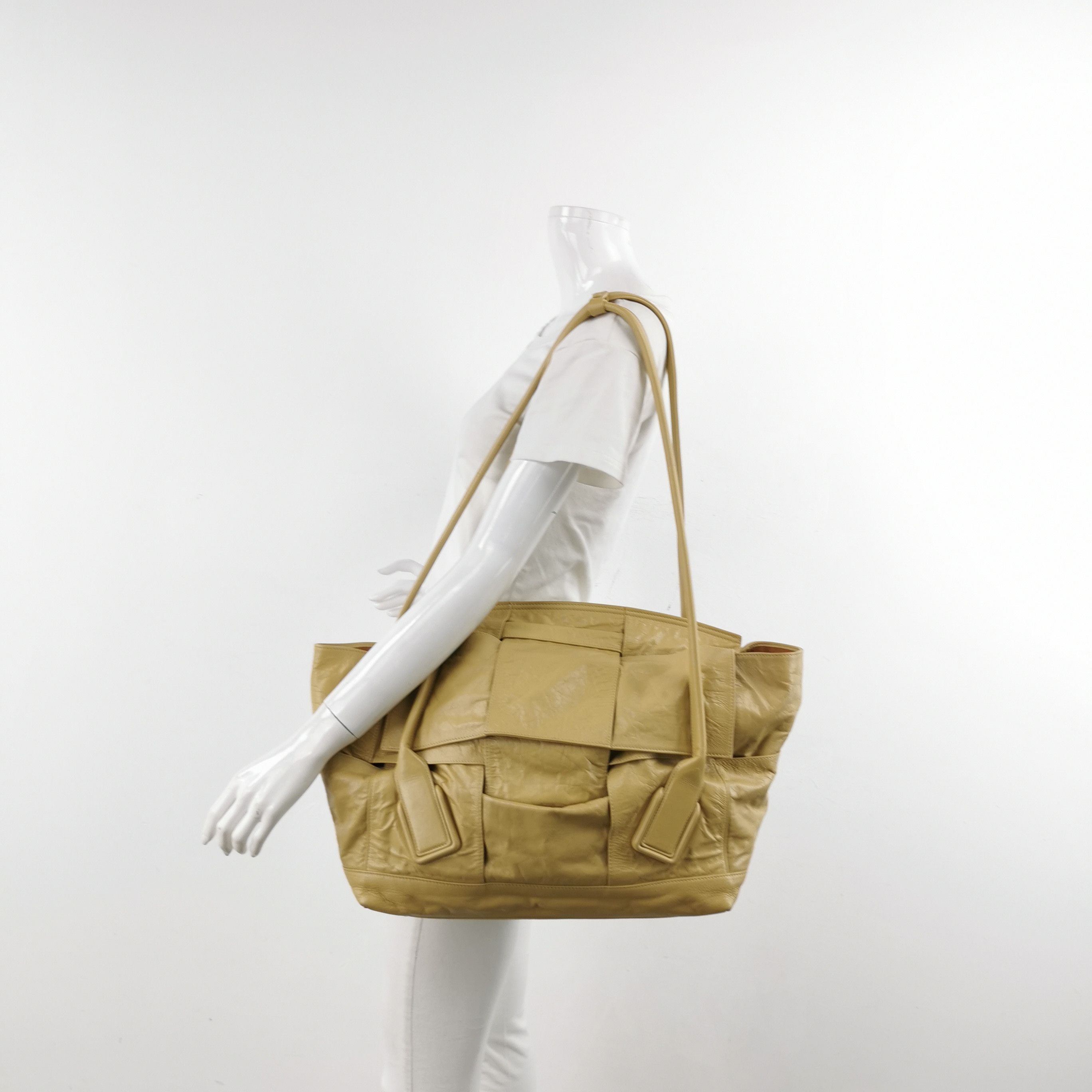 Bottega Veneta Bottega Veneta Women os Shoulder Bags Size ONE SIZE - 2 Thumbnail