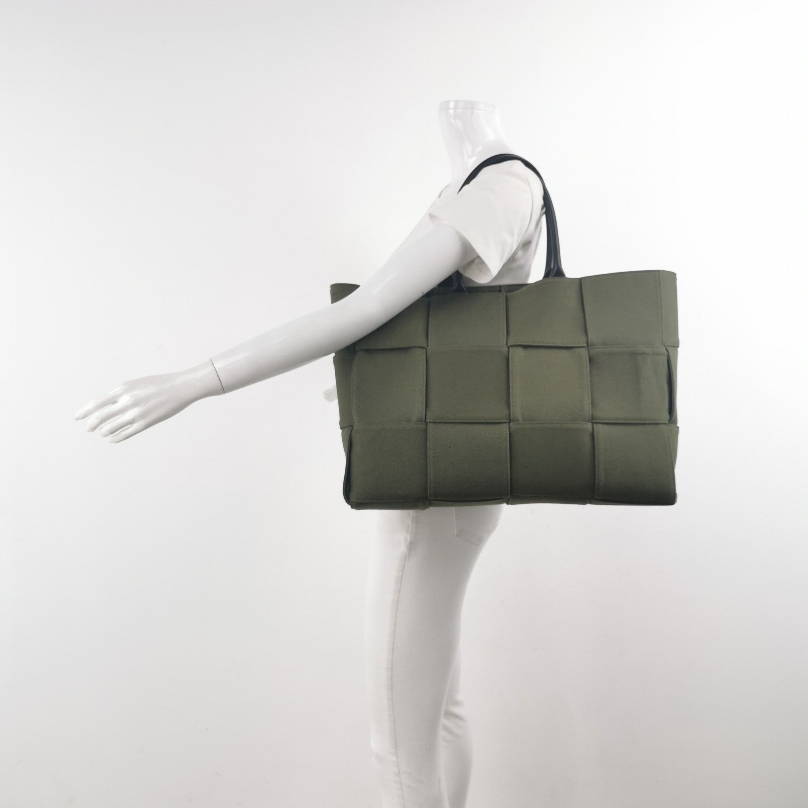 Bottega Veneta Bottega Veneta Women os Shoulder Bags Size ONE SIZE - 2 Thumbnail