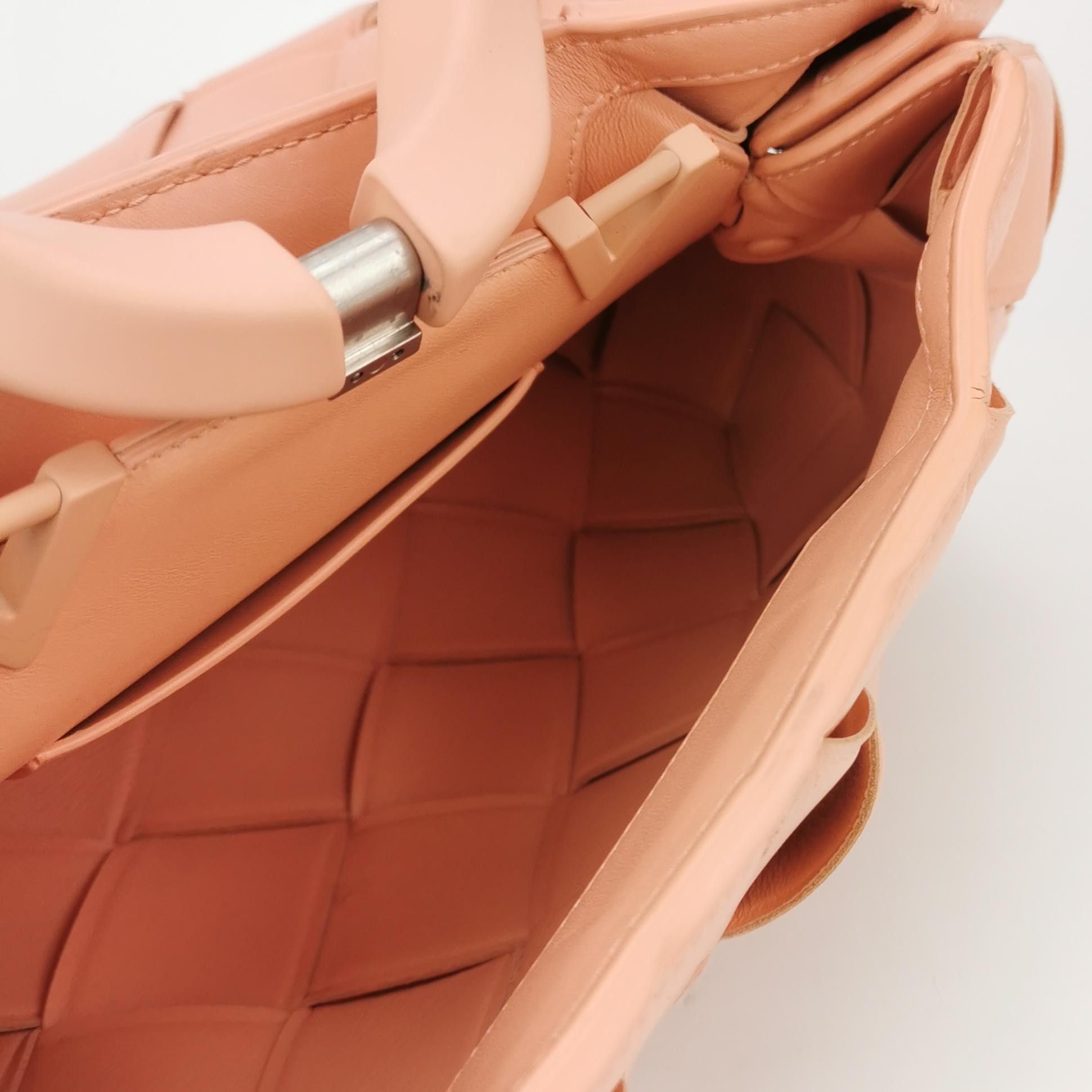 Bottega Veneta Bottega Veneta Women os Shoulder Bags Size ONE SIZE - 7 Thumbnail