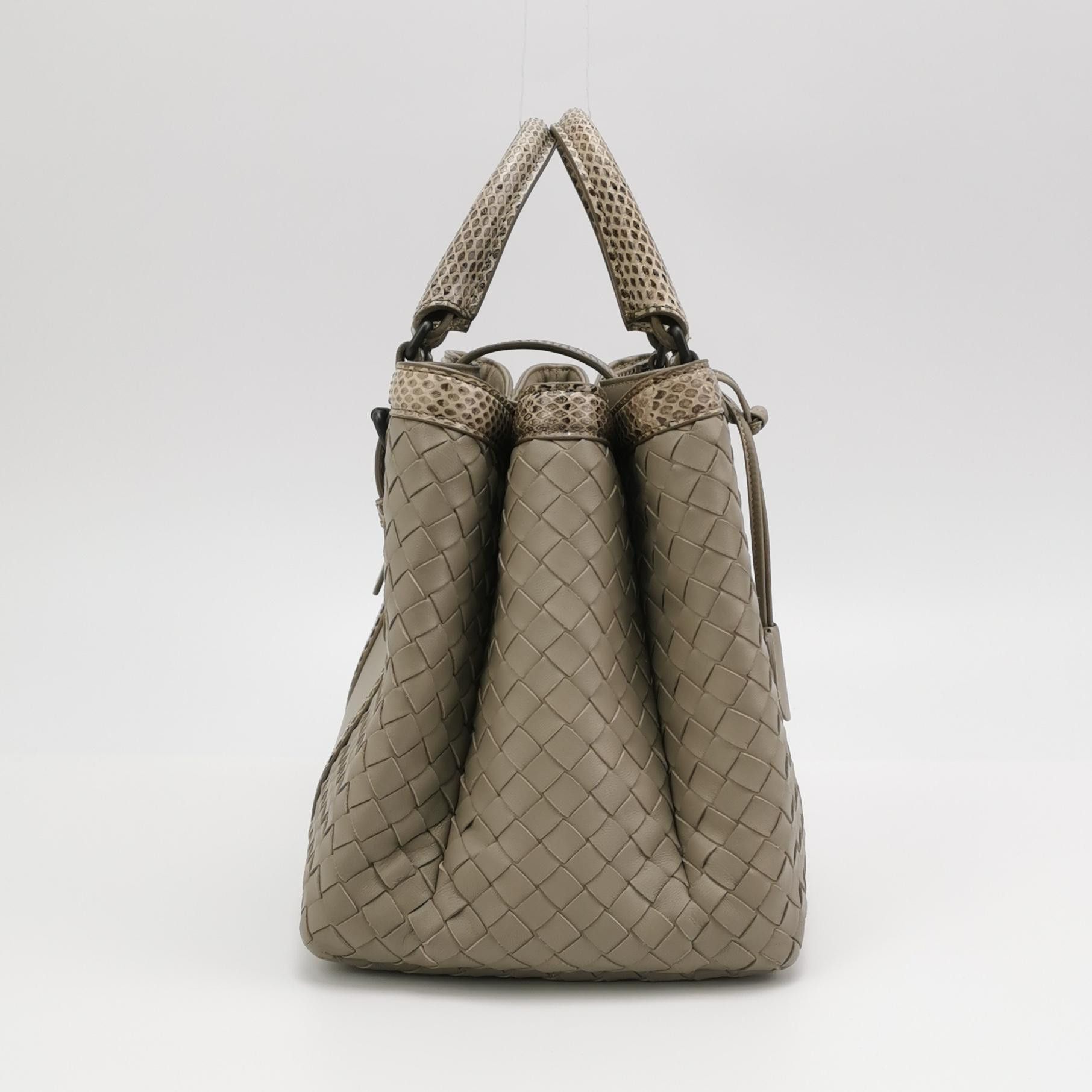 Bottega Veneta Bottega Veneta Women os Shoulder Bags Size ONE SIZE - 4 Thumbnail