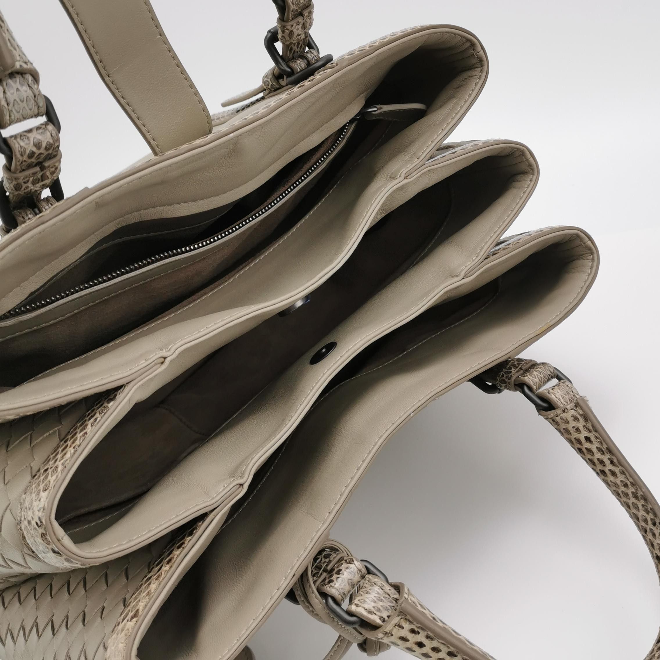 Bottega Veneta Bottega Veneta Women os Shoulder Bags Size ONE SIZE - 7 Thumbnail