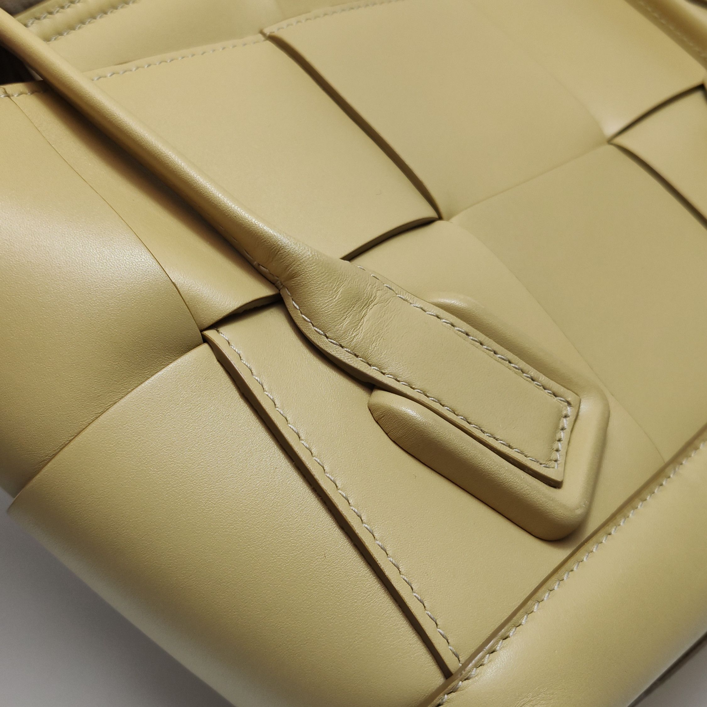 Bottega Veneta Bottega Veneta Women os Shoulder Bags Size ONE SIZE - 23 Thumbnail