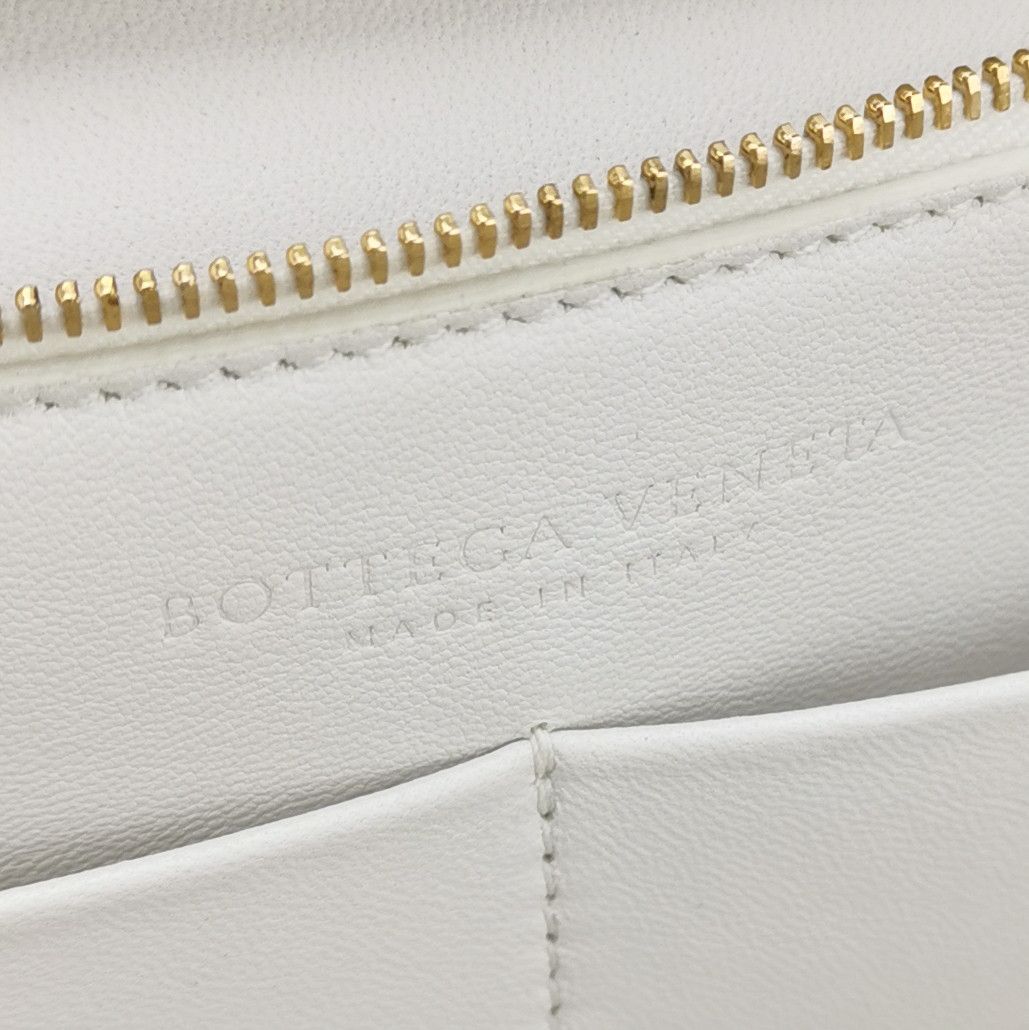 Bottega Veneta Bottega Veneta Women os Shoulder Bags Size ONE SIZE - 8 Thumbnail