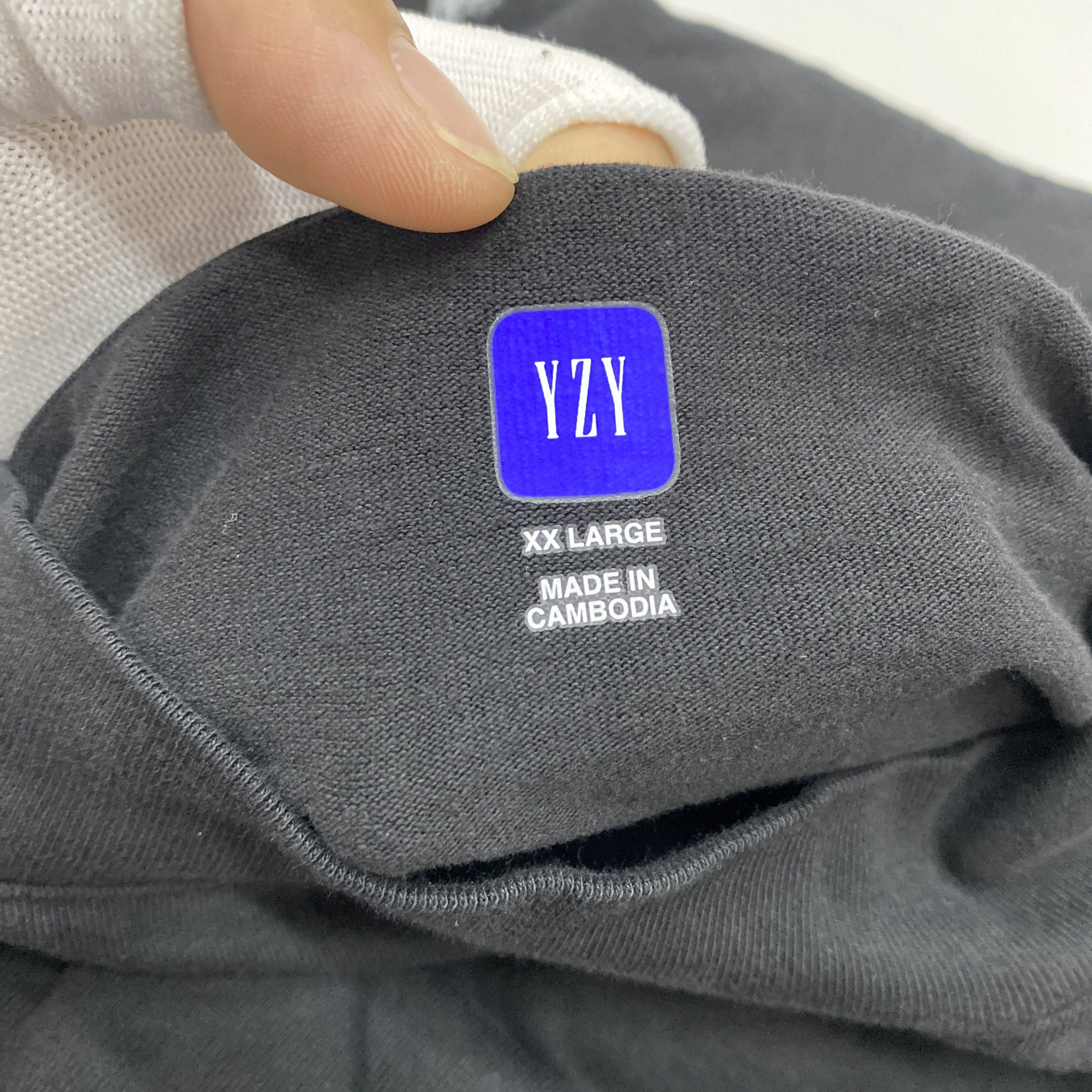 Yeezy Yeezy x Gap x Balenciaga Dove Tee Size XXL Size US XXL / EU 58 / 5 - 5 Thumbnail