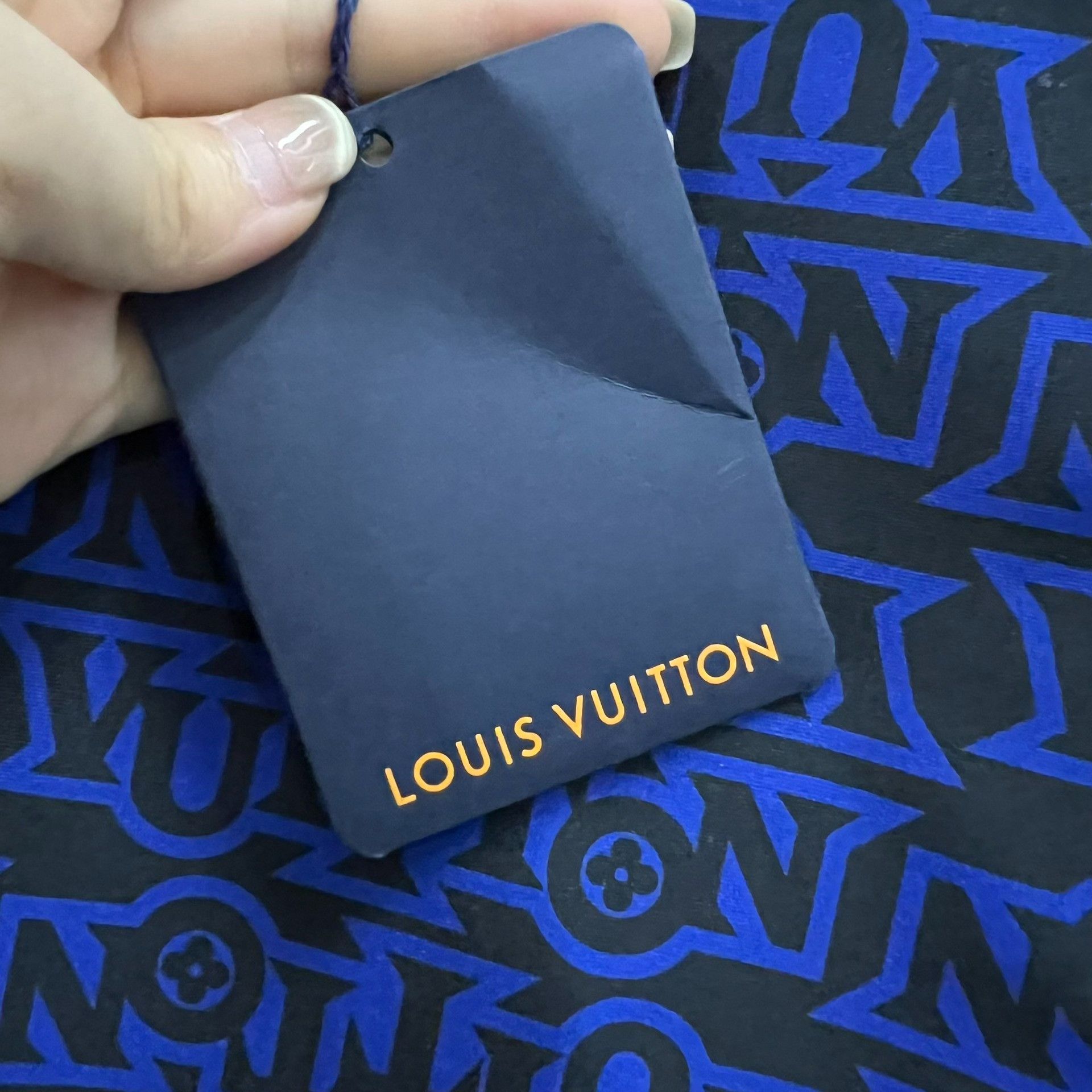 Louis Vuitton Louis Vuitton Monogram Short Sleeve T-Shirt Size S Size US S / EU 44-46 / 1 - 4 Thumbnail
