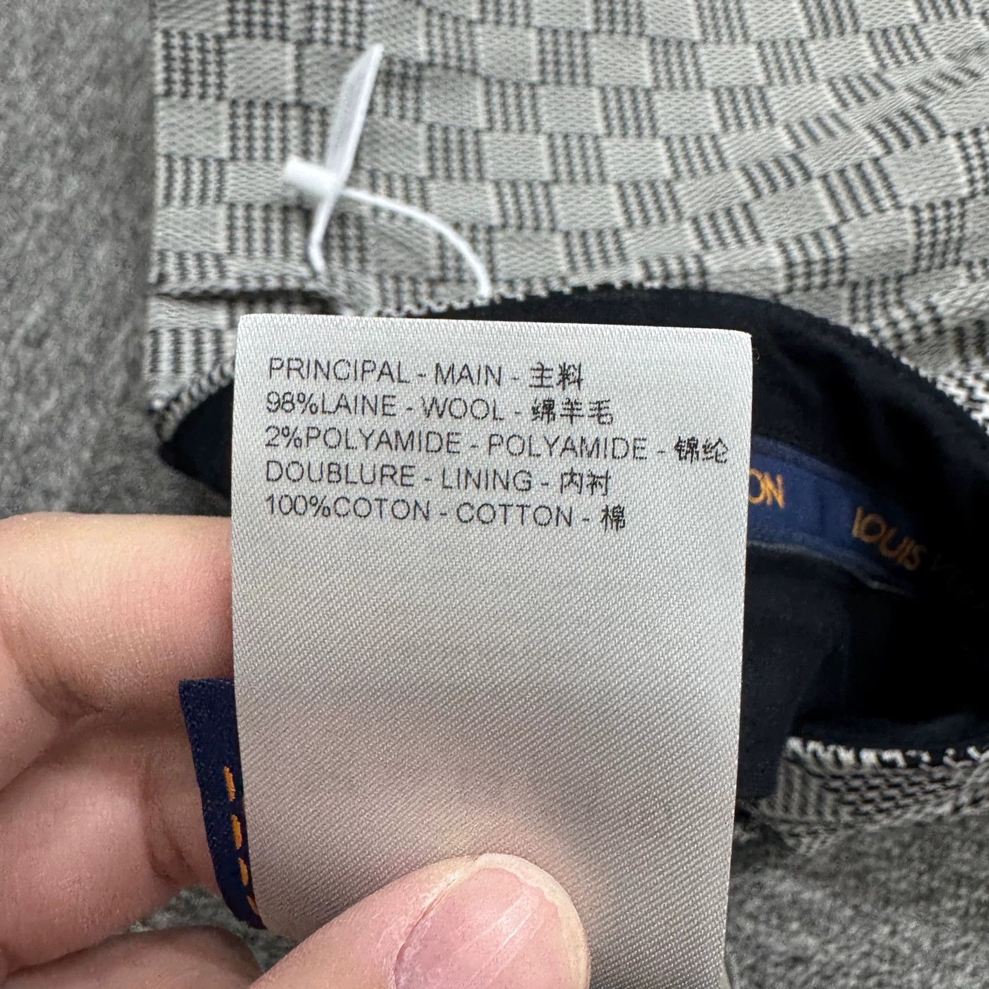 Louis Vuitton Louis Vuitton Damier Checkered Wool Shorts Size 32 Size US 32 / EU 48 - 5 Thumbnail