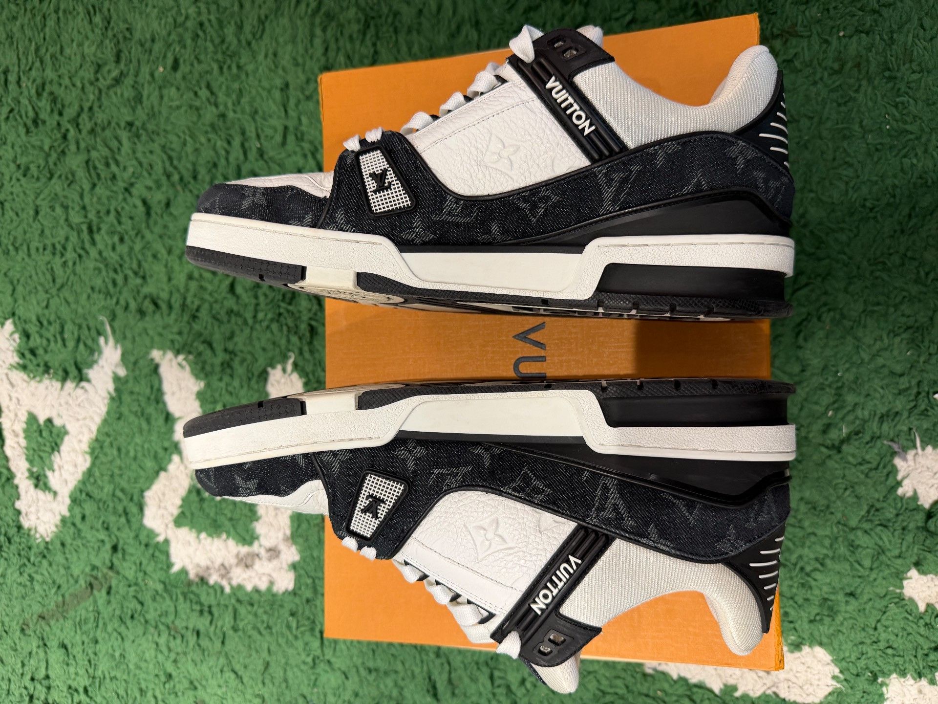 Louis Vuitton Louis Vuitton Trainer Low-Top Sneakers Size 10.5 Size US 10.5 / EU 43-44 - 5 Thumbnail