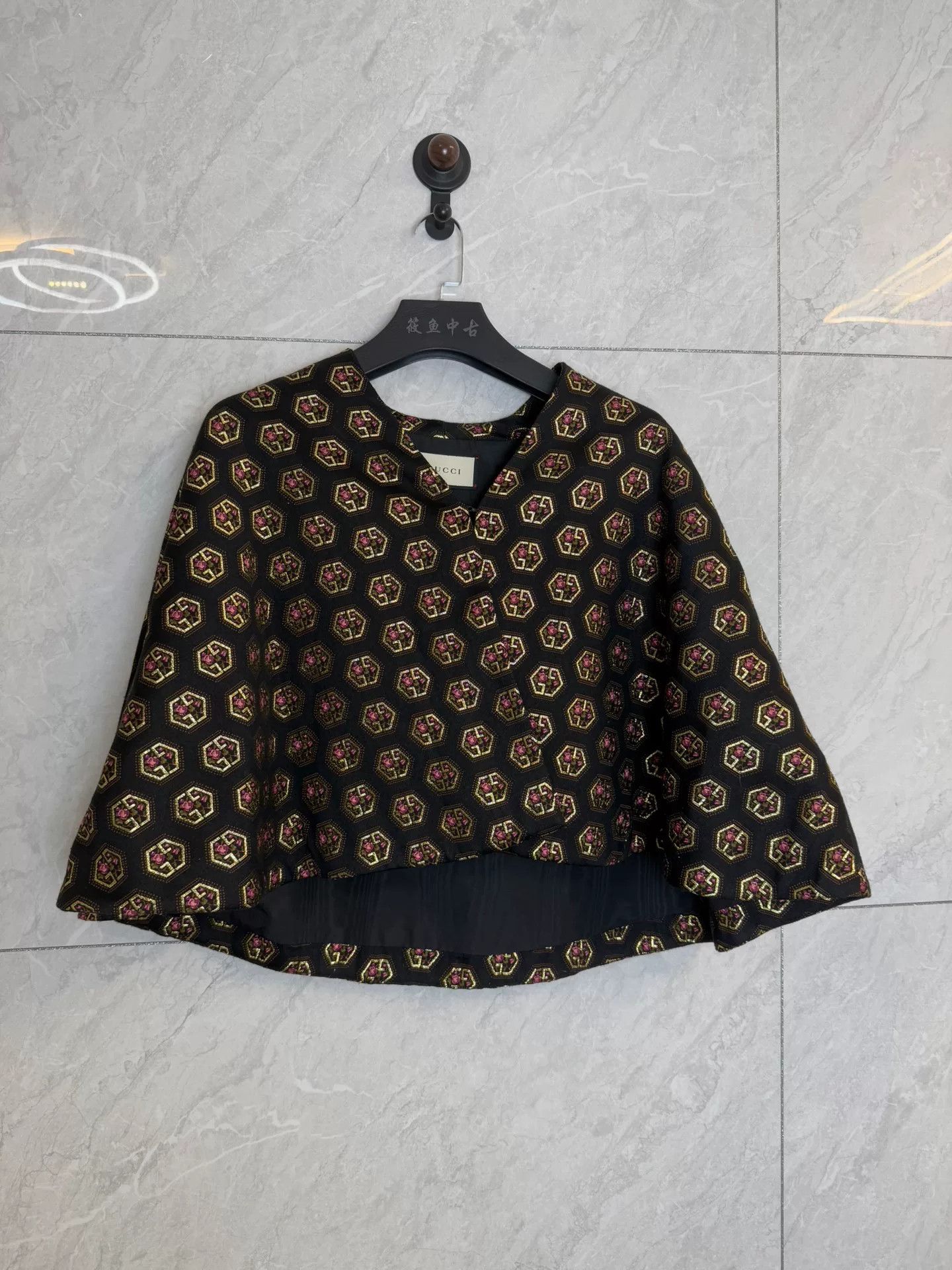 Gucci Gucci Floral Geometric Cape Size M Size M / US 6-8 / IT 42-44 - 2 Thumbnail