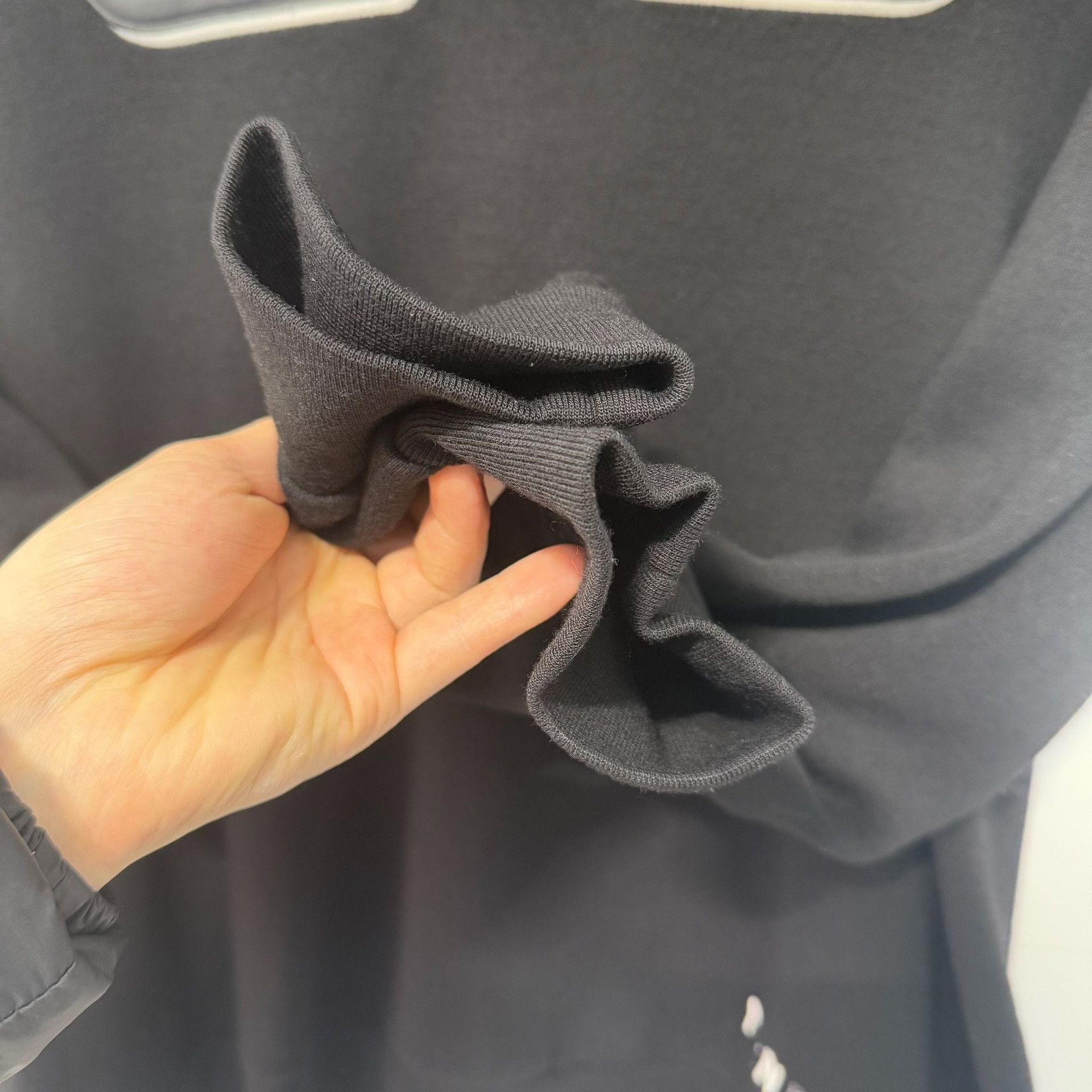 Fendi Fendi Monster Eye Wool Sweatshirt Size XL Size US XL / EU 56 / 4 - 7 Thumbnail