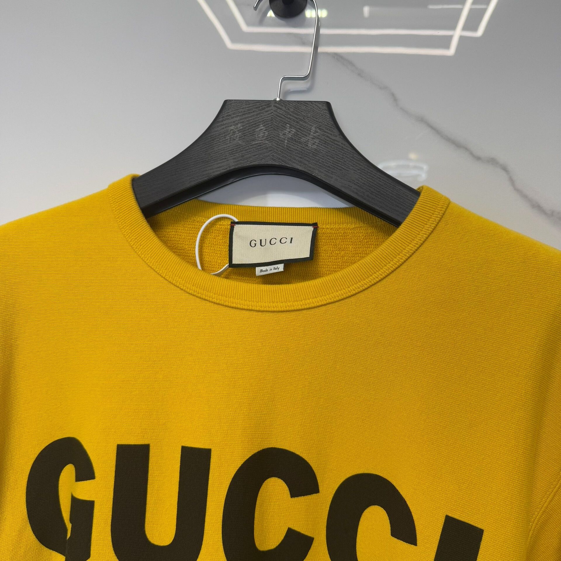 Gucci Gucci Sexiness Logo Sweatshirt Size L Size US L / EU 52-54 / 3 - 6 Thumbnail