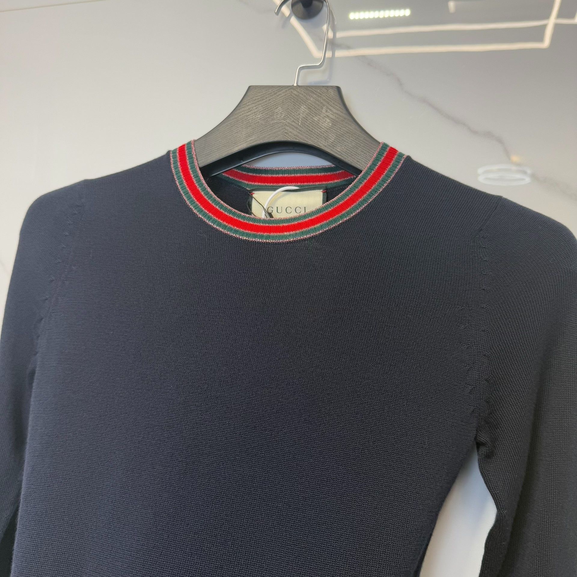 Gucci Gucci Web Trim Wool Sweater XS Size XS / US 0-2 / IT 36-38 - 8 Thumbnail