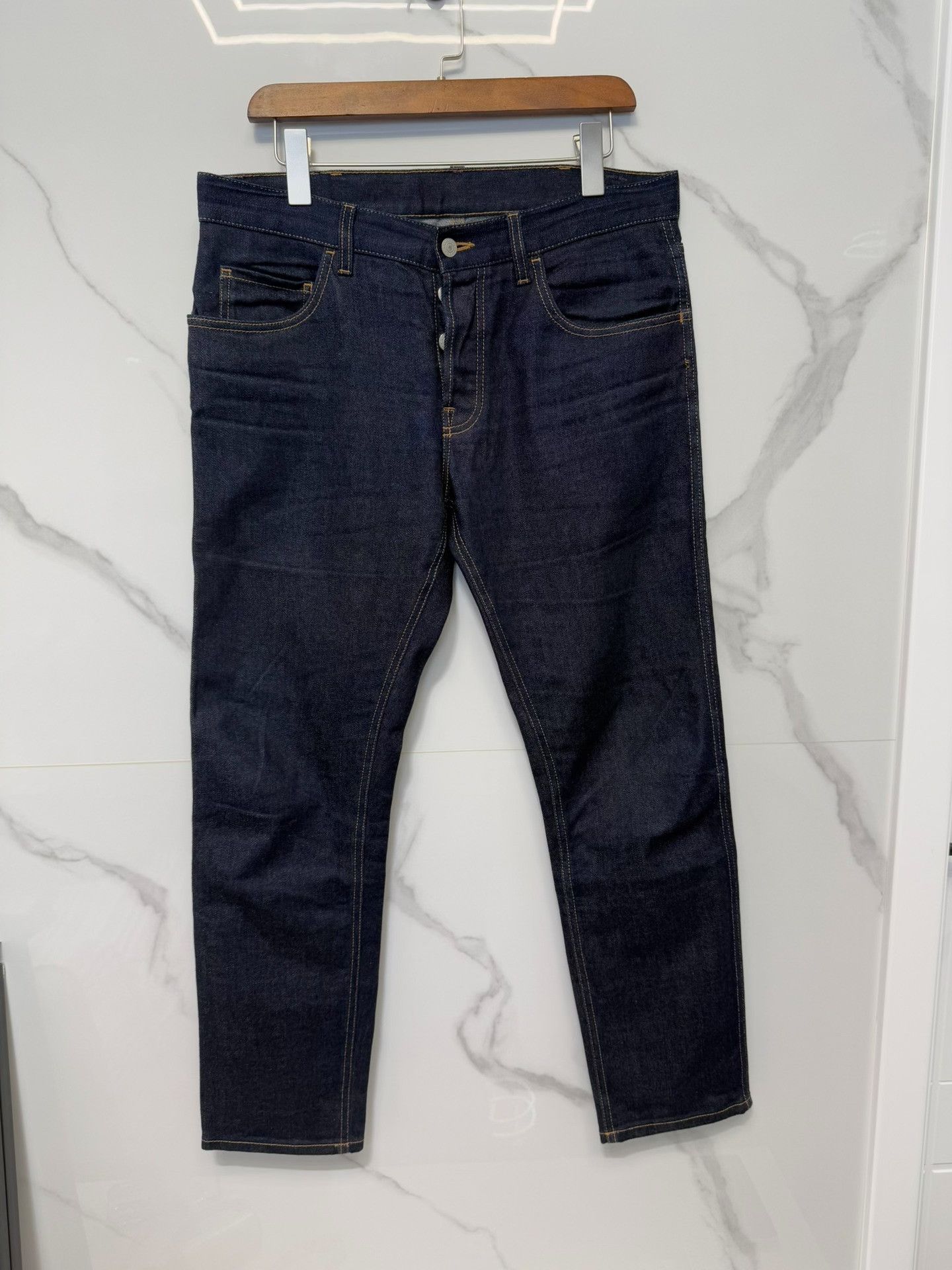 Gucci Gucci Tiger Embroidered Denim Jeans Size 34 Size US 34 / EU 50 - 2 Thumbnail
