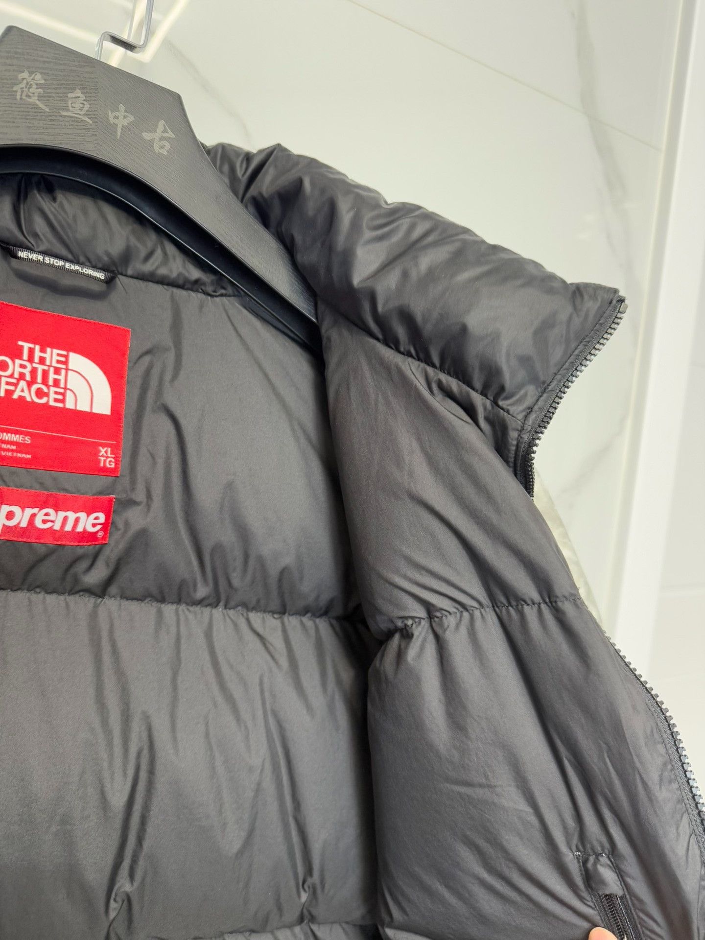Supreme Supreme x The North Face Paper Print Nuptse Jacket XL Size US XL / EU 56 / 4 - 6 Thumbnail
