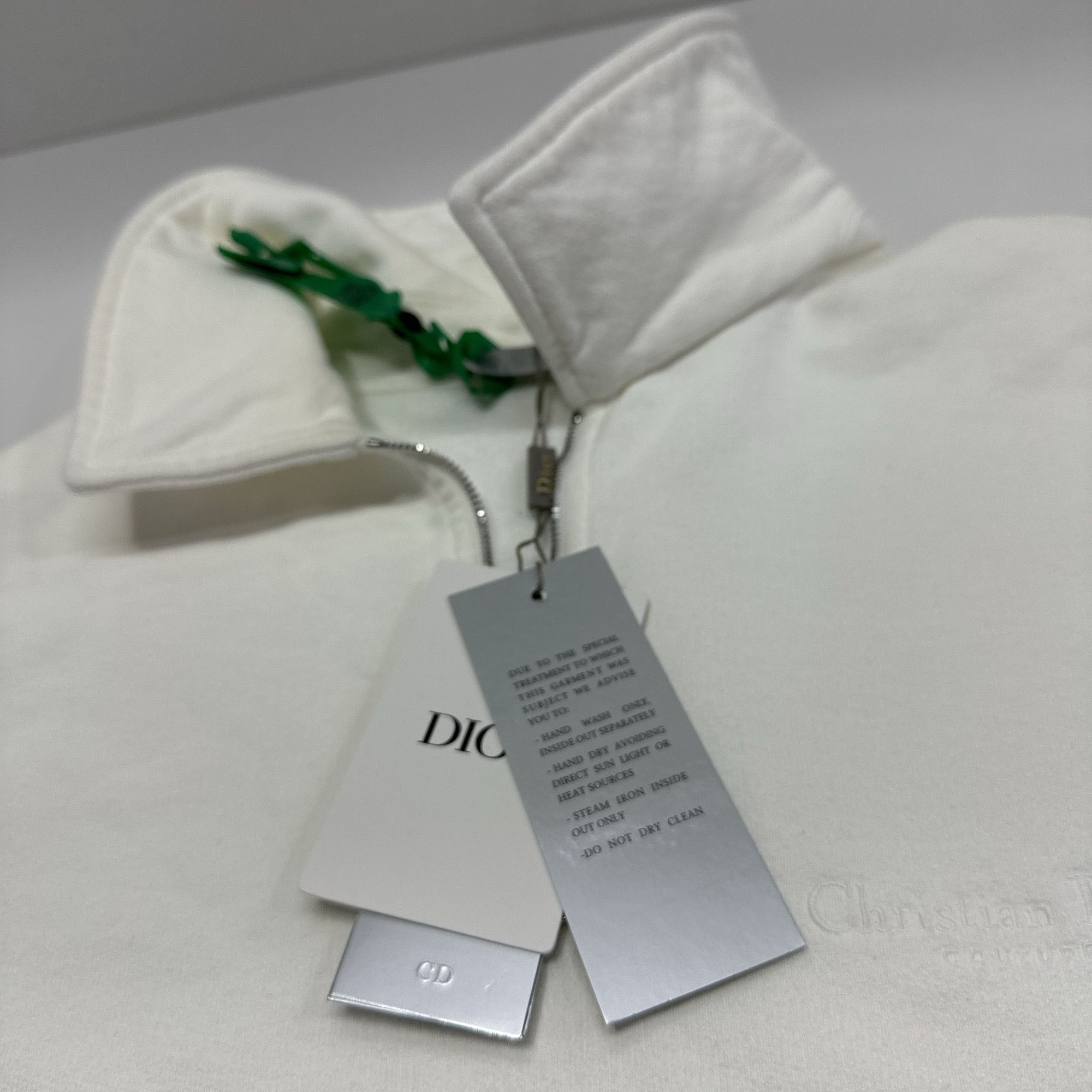 Dior Dior Embroidered Logo Half-Zip Sweatshirt Size L Size US L / EU 52-54 / 3 - 4 Thumbnail