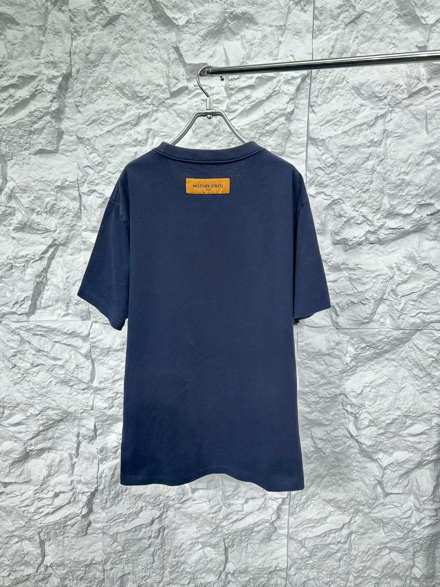 Louis Vuitton Louis Vuitton Floral Embroidery T-Shirt Size XL Size US XL / EU 56 / 4 - 3 Thumbnail