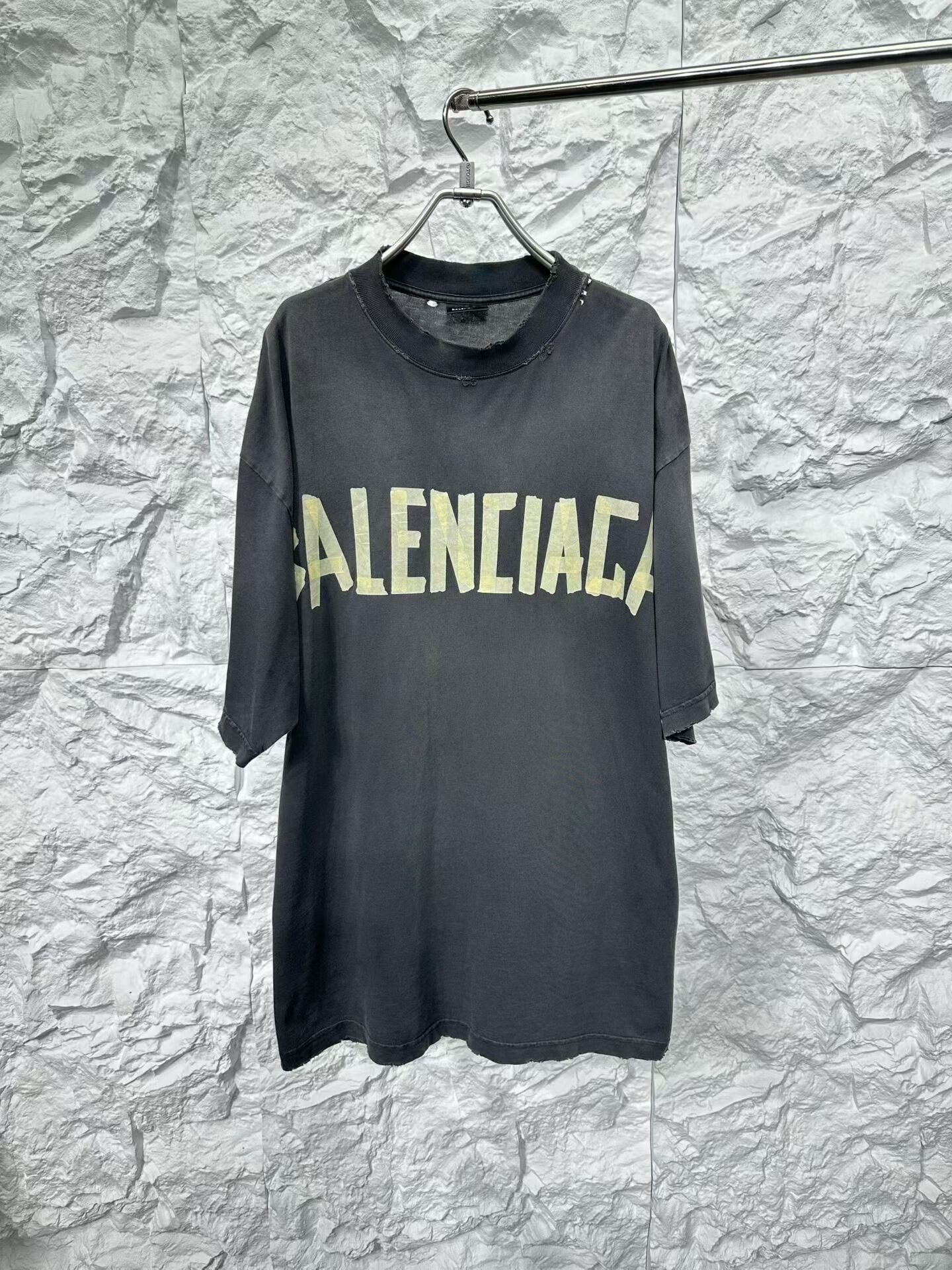 Balenciaga Balenciaga Yellow Tape Logo T-Shirt Size S Size US S / EU 44-46 / 1 - 2 Thumbnail
