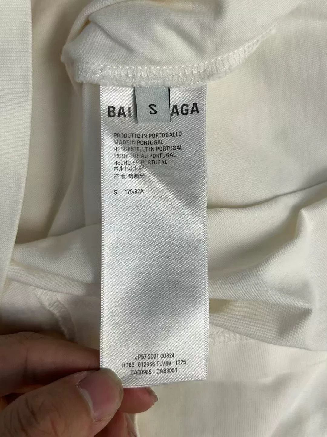 Balenciaga Balenciaga Scissors Shield Logo T-Shirt Size S Size US S / EU 44-46 / 1 - 5 Thumbnail