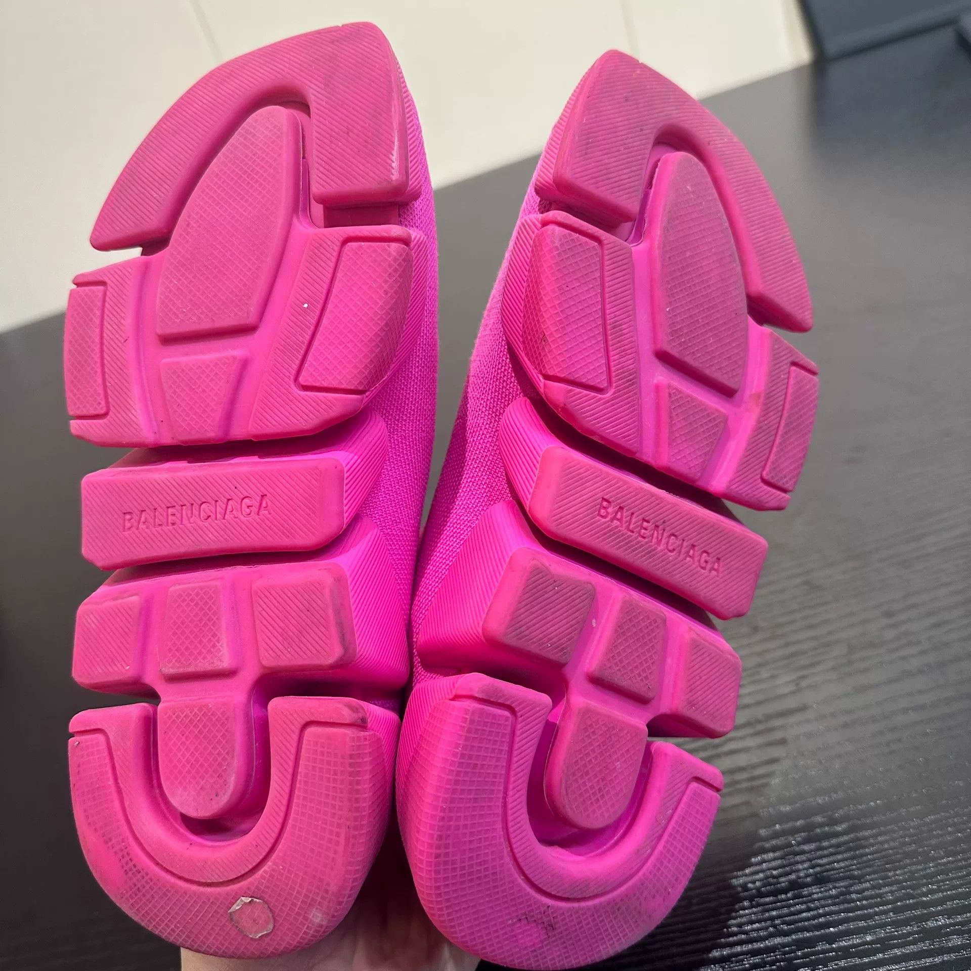 Balenciaga Balenciaga Pink Sock Sneakers Size 35 Size US 5 / IT 35 - 4 Thumbnail