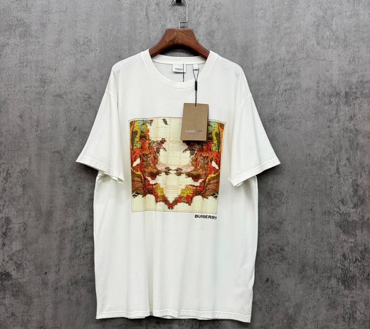 Burberry Burberry Map Print T-Shirt Size M Size US M / EU 48-50 / 2 - 2 Thumbnail