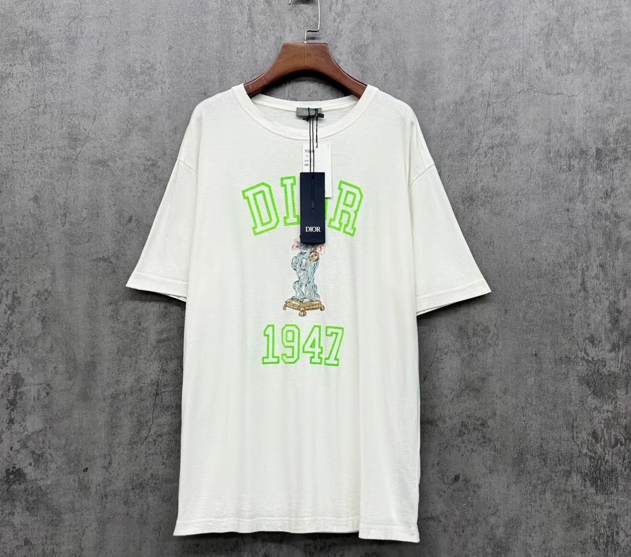 Dior Dior 1947 Logo T-Shirt Size M Size US M / EU 48-50 / 2 - 2 Thumbnail