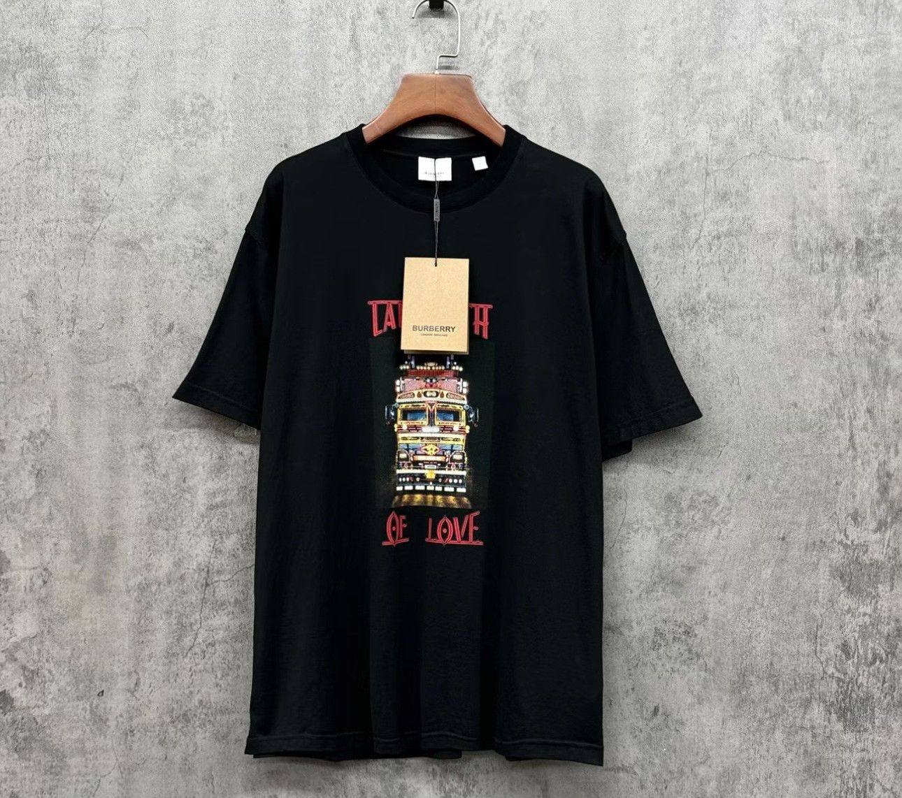 Burberry Burberry Graphic Logo T-Shirt Size S Size US S / EU 44-46 / 1 - 2 Thumbnail