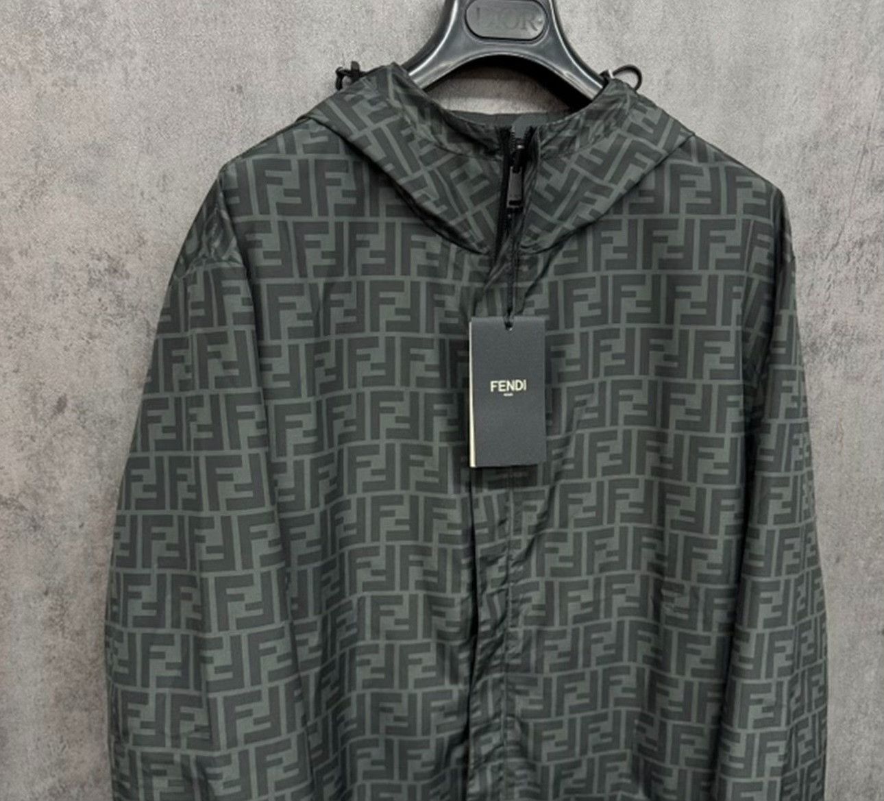 Fendi Fendi FF Logo Reversible Windbreaker Size M Size US M / EU 48-50 / 2 - 4 Thumbnail