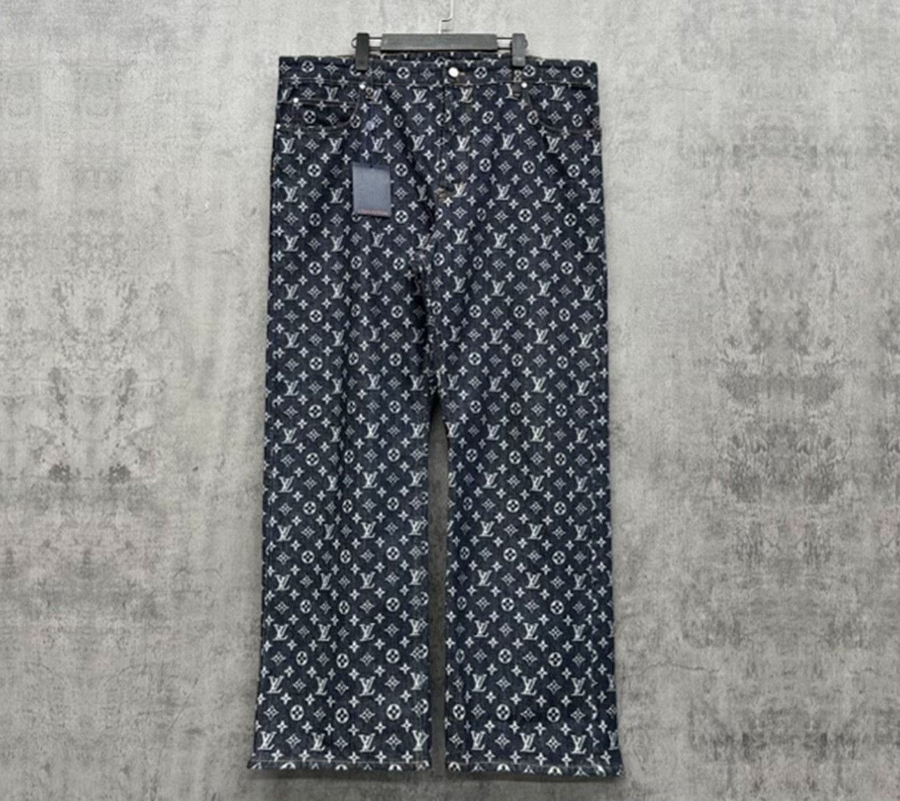 Louis Vuitton Louis Vuitton Monogram Denim Jeans US 40 Size US 40 / EU 56 - 2 Thumbnail